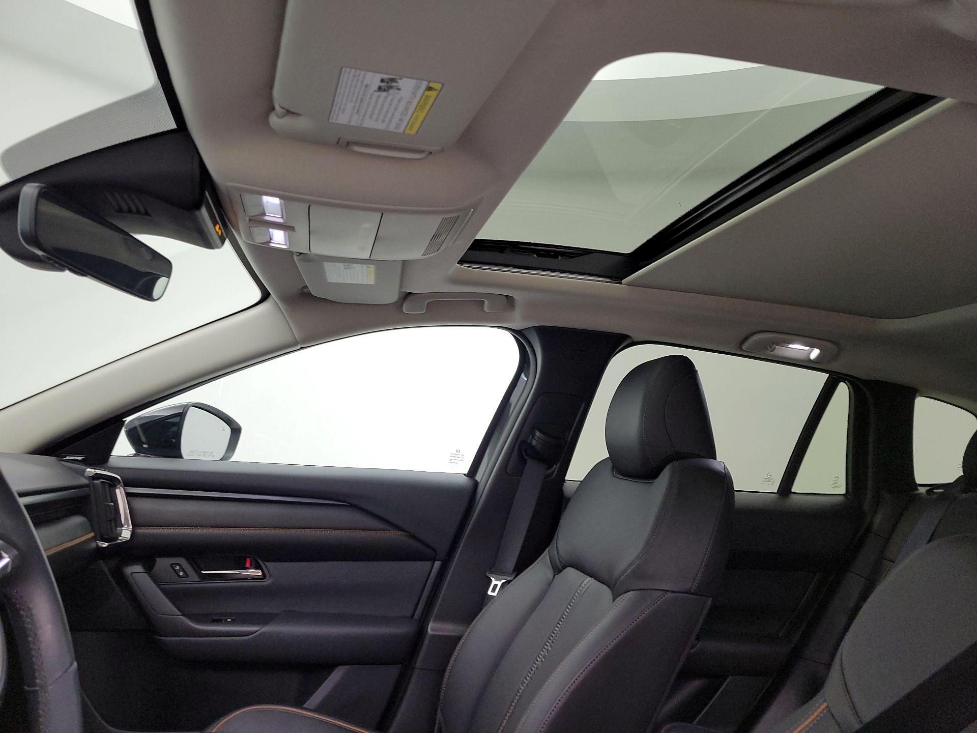 Thumbnail: 2023 Mazda CX-50 - 19