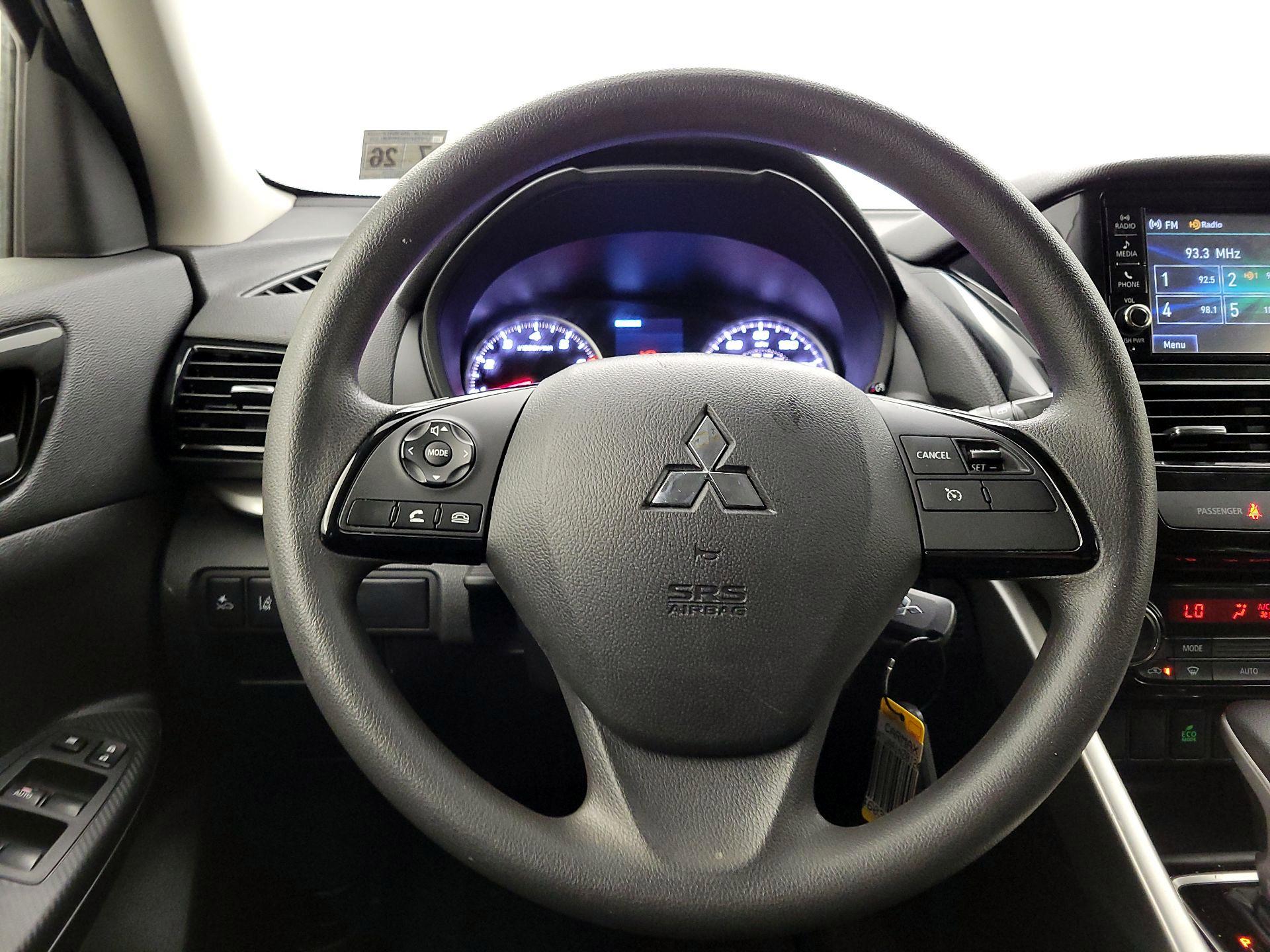 Thumbnail: 2022 Mitsubishi Eclipse Cross - 10