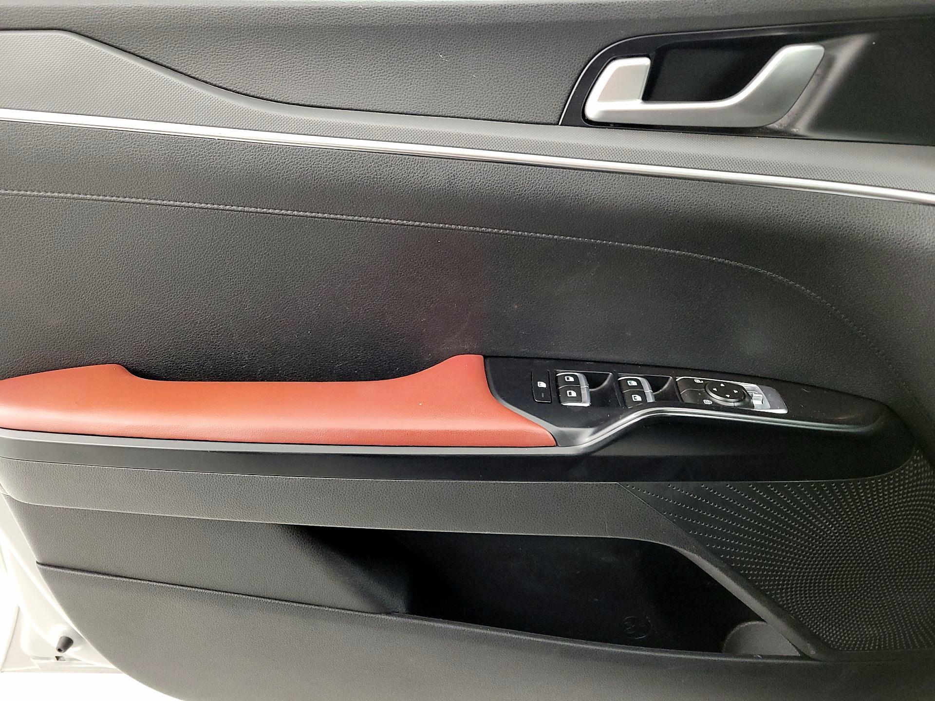 Thumbnail: 2022 Kia K5 - 12