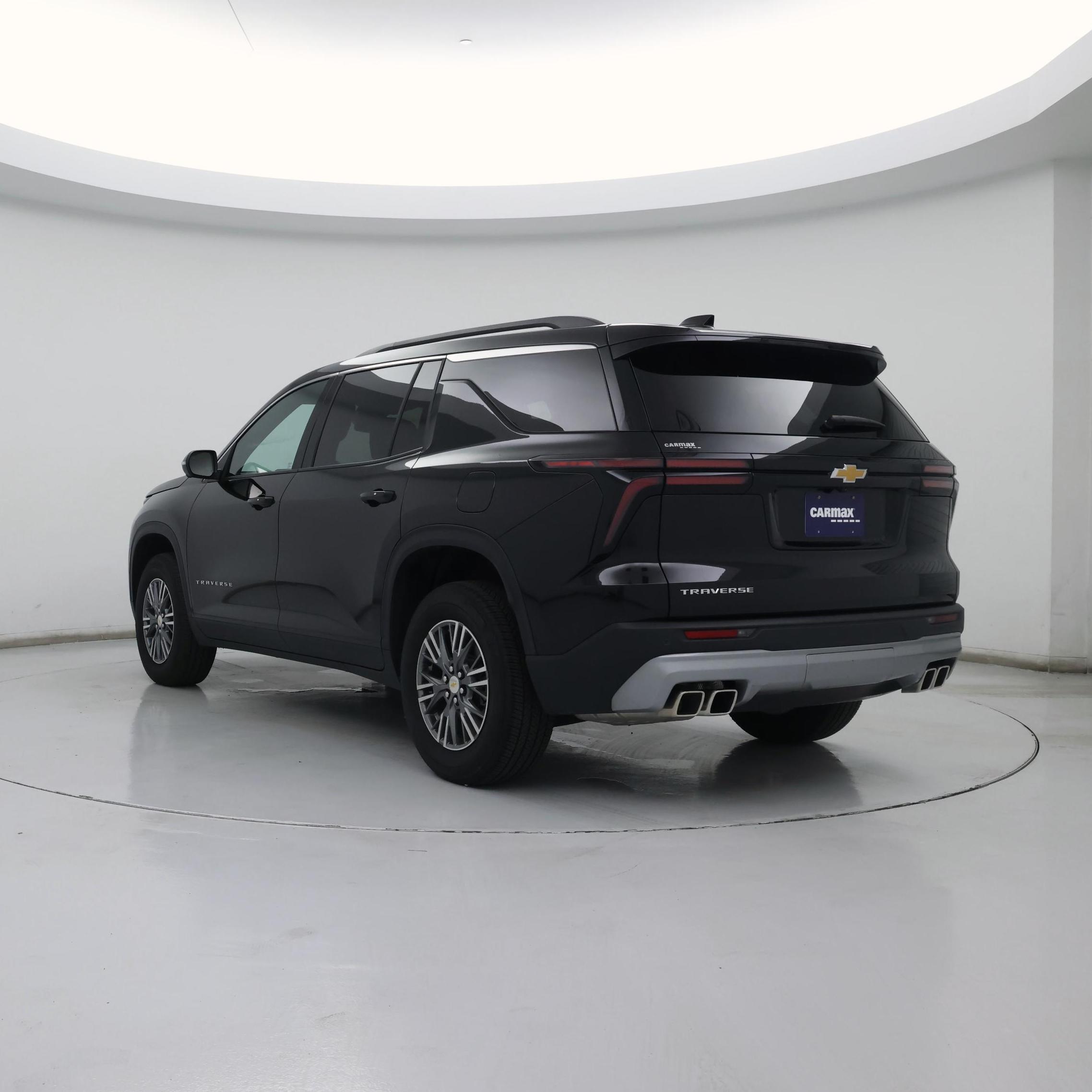 Thumbnail: 2025 Chevrolet Traverse - 2