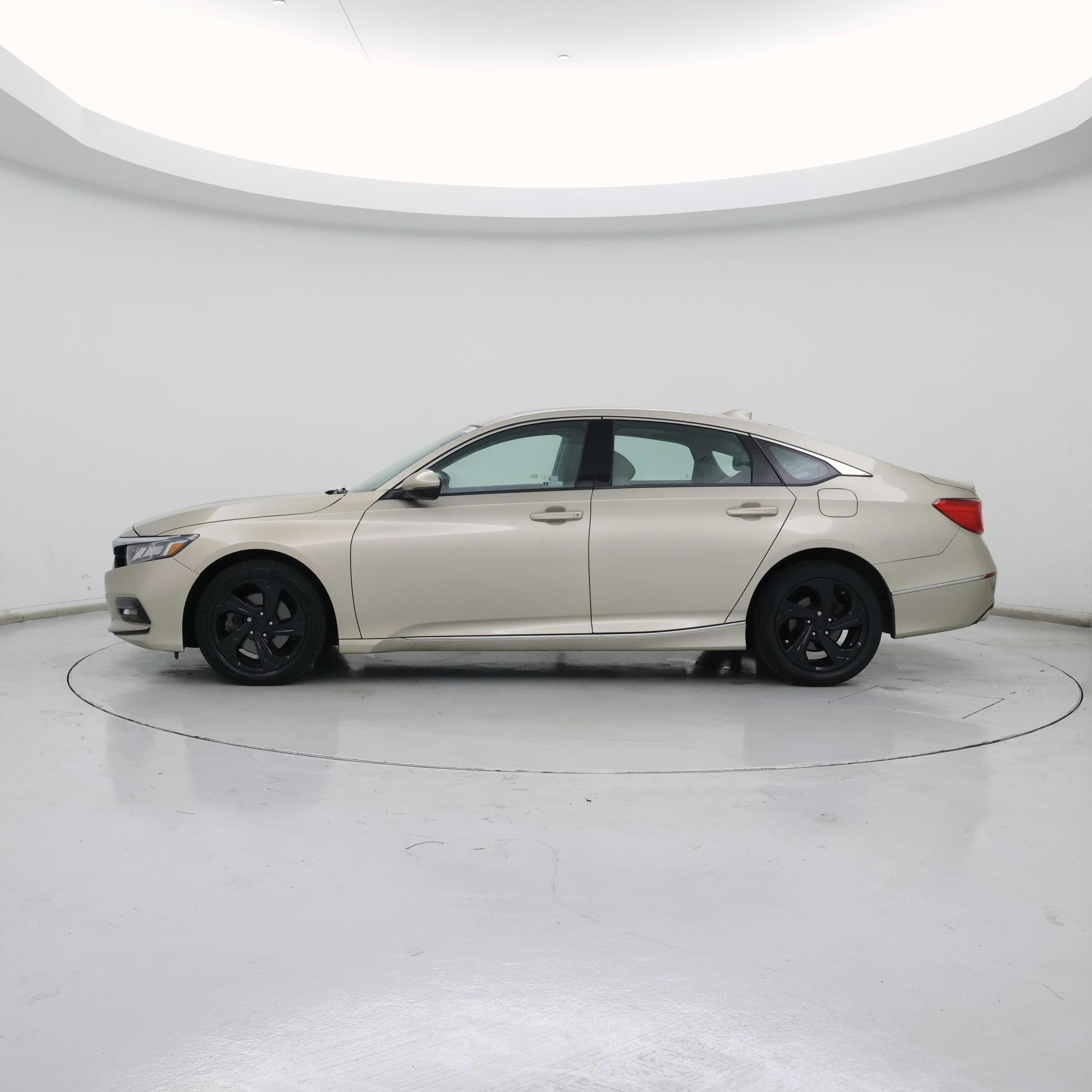 Thumbnail: 2018 Honda Accord - 3