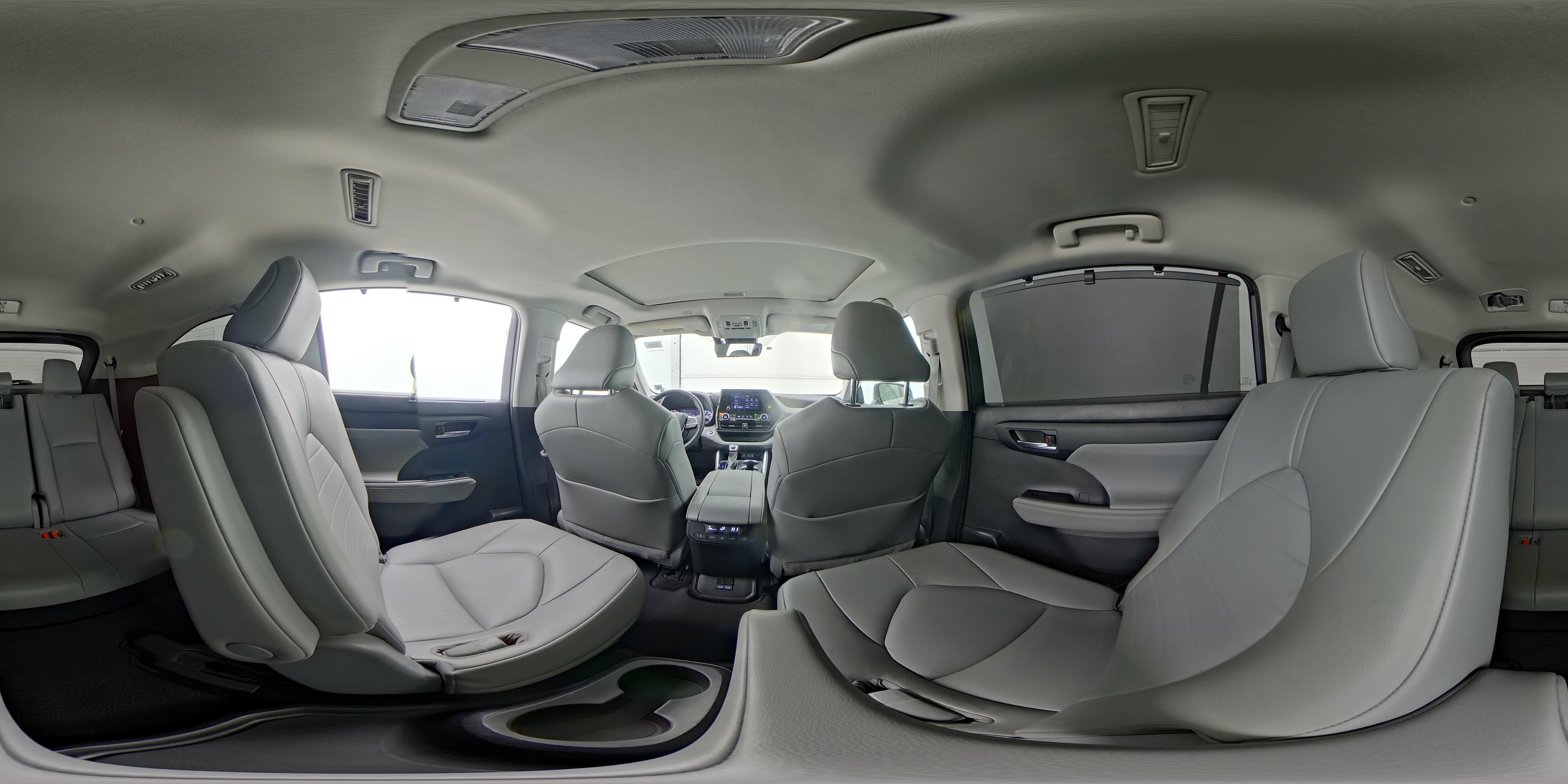 2023 Toyota Highlander XLE - Photo 26