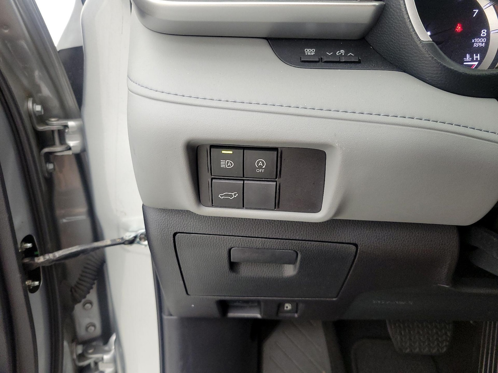 2023 Toyota Highlander XLE - Photo 14