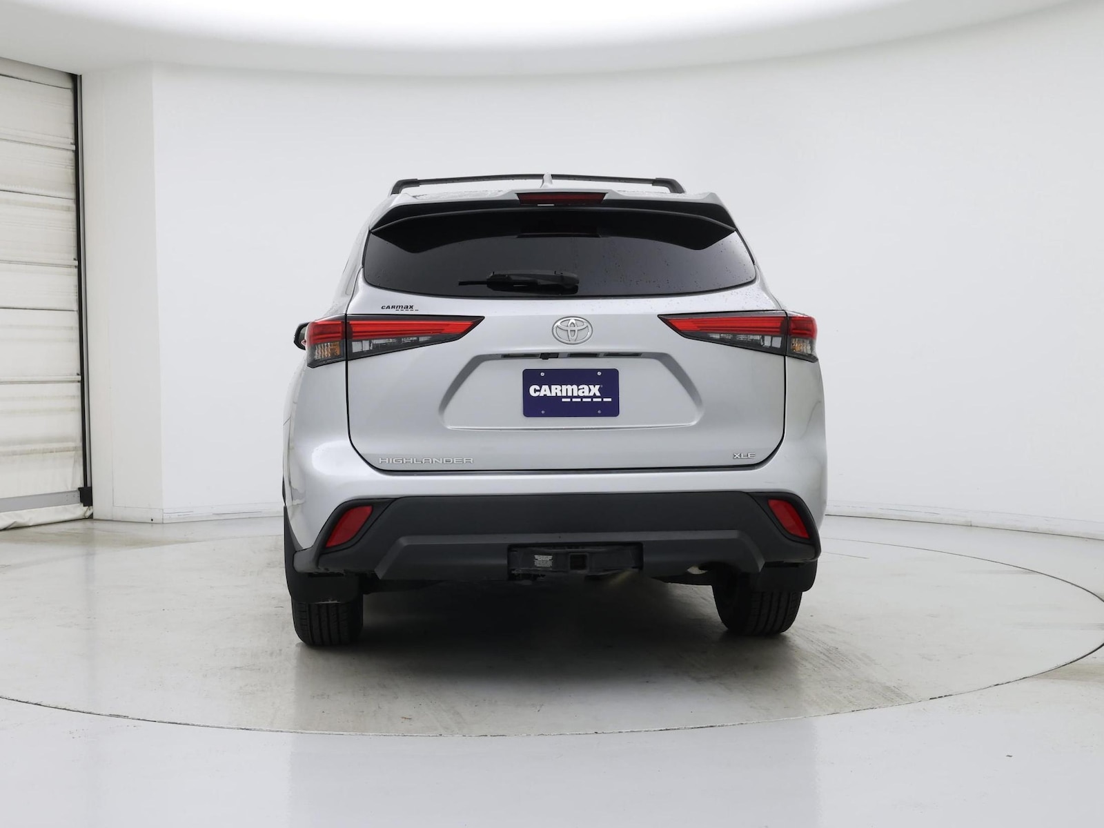 2023 Toyota Highlander XLE - Photo 7