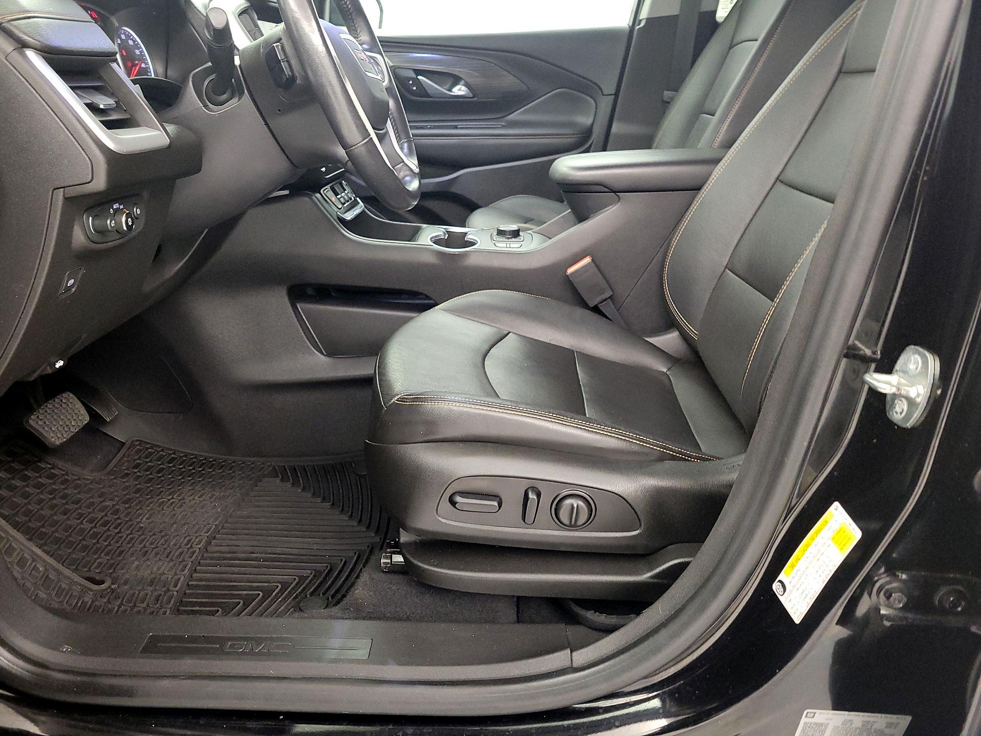 Thumbnail: 2021 GMC Terrain - 11