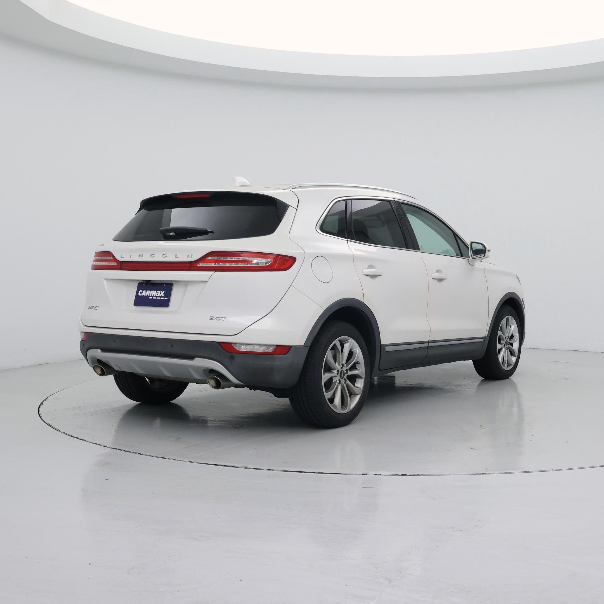 Thumbnail: 2017 Lincoln MKC - 8