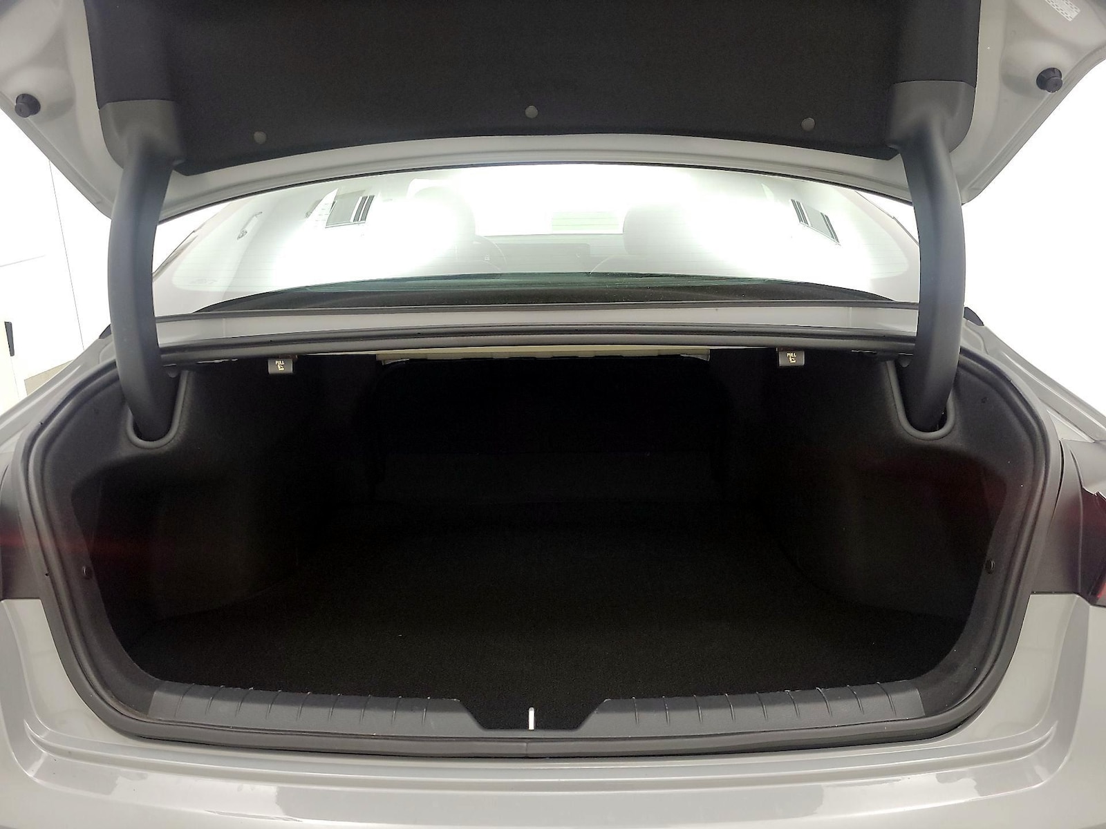 2025 Kia K5 GT-Line - Photo 22