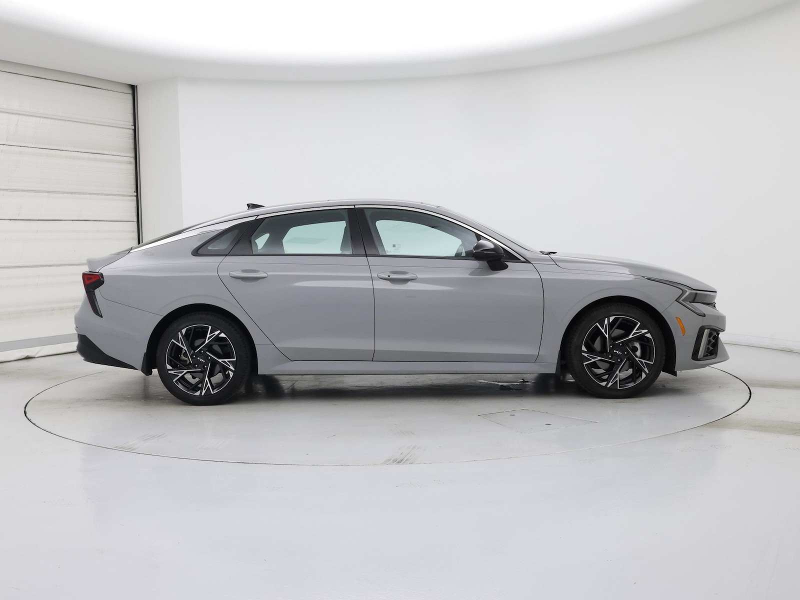 2025 Kia K5 GT-Line - Photo 8
