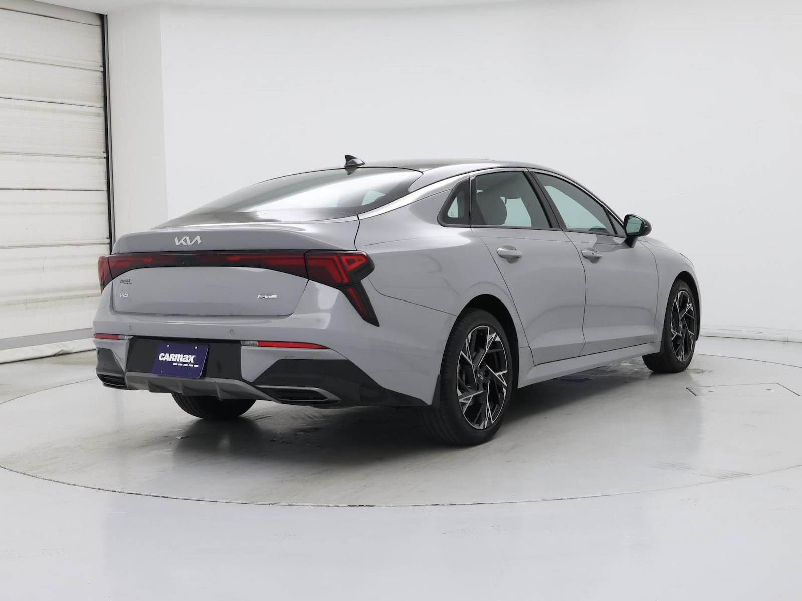 2025 Kia K5 GT-Line - Photo 9