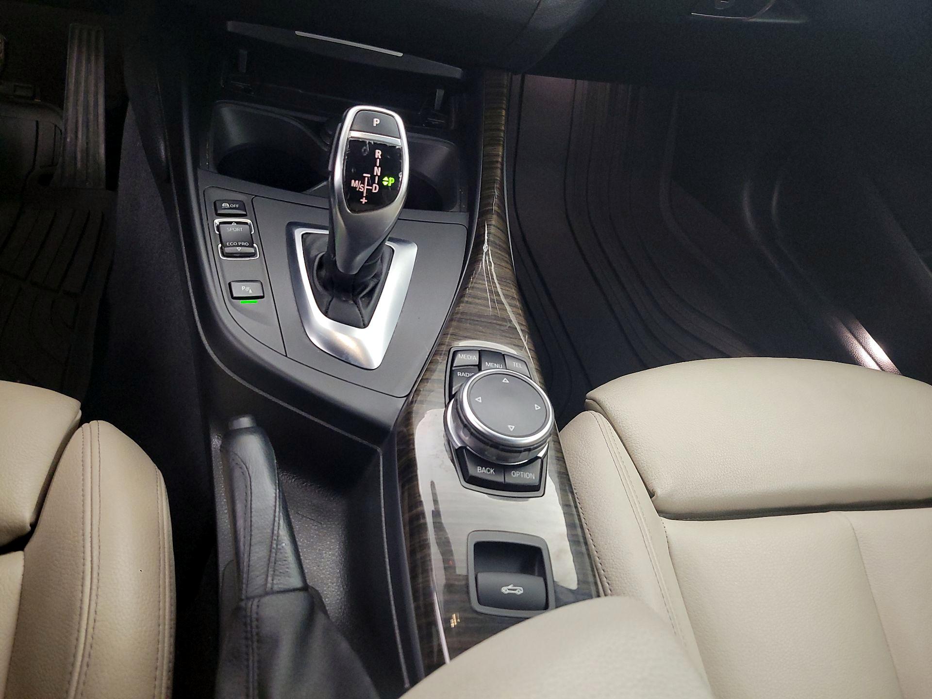 Thumbnail: 2016 BMW 2 Series - 18