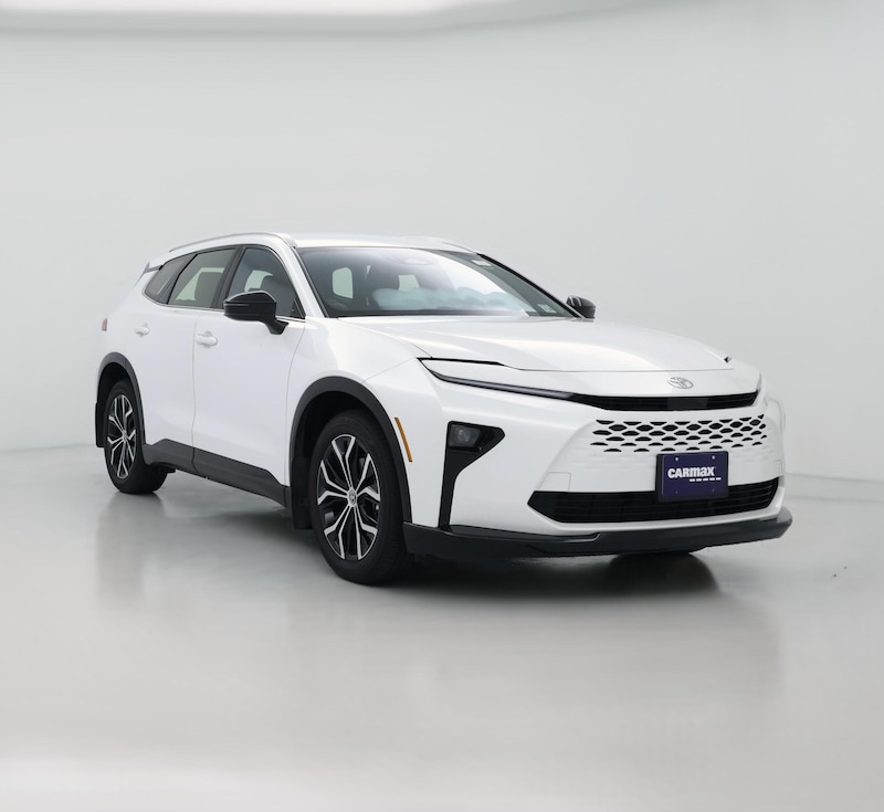 2025 Toyota Crown Signia XLE