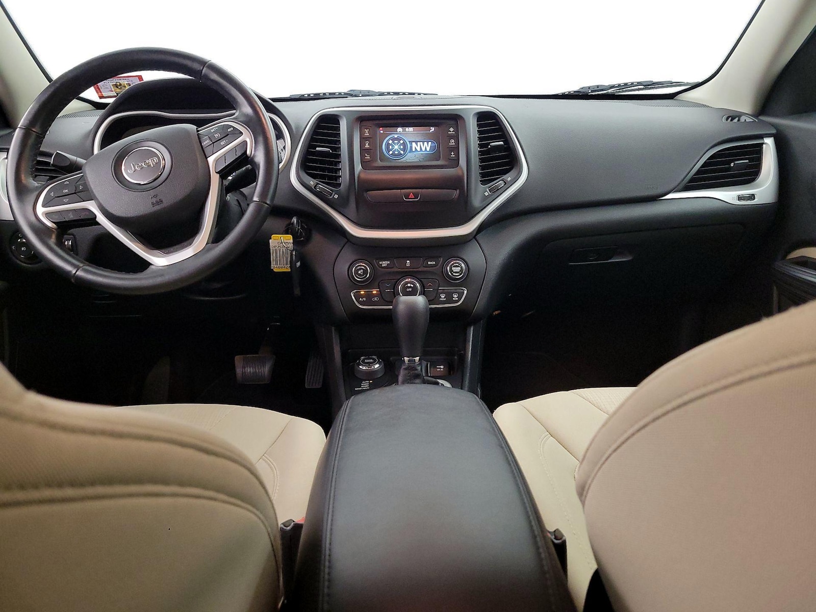 2016 Jeep Cherokee Latitude - Photo 10