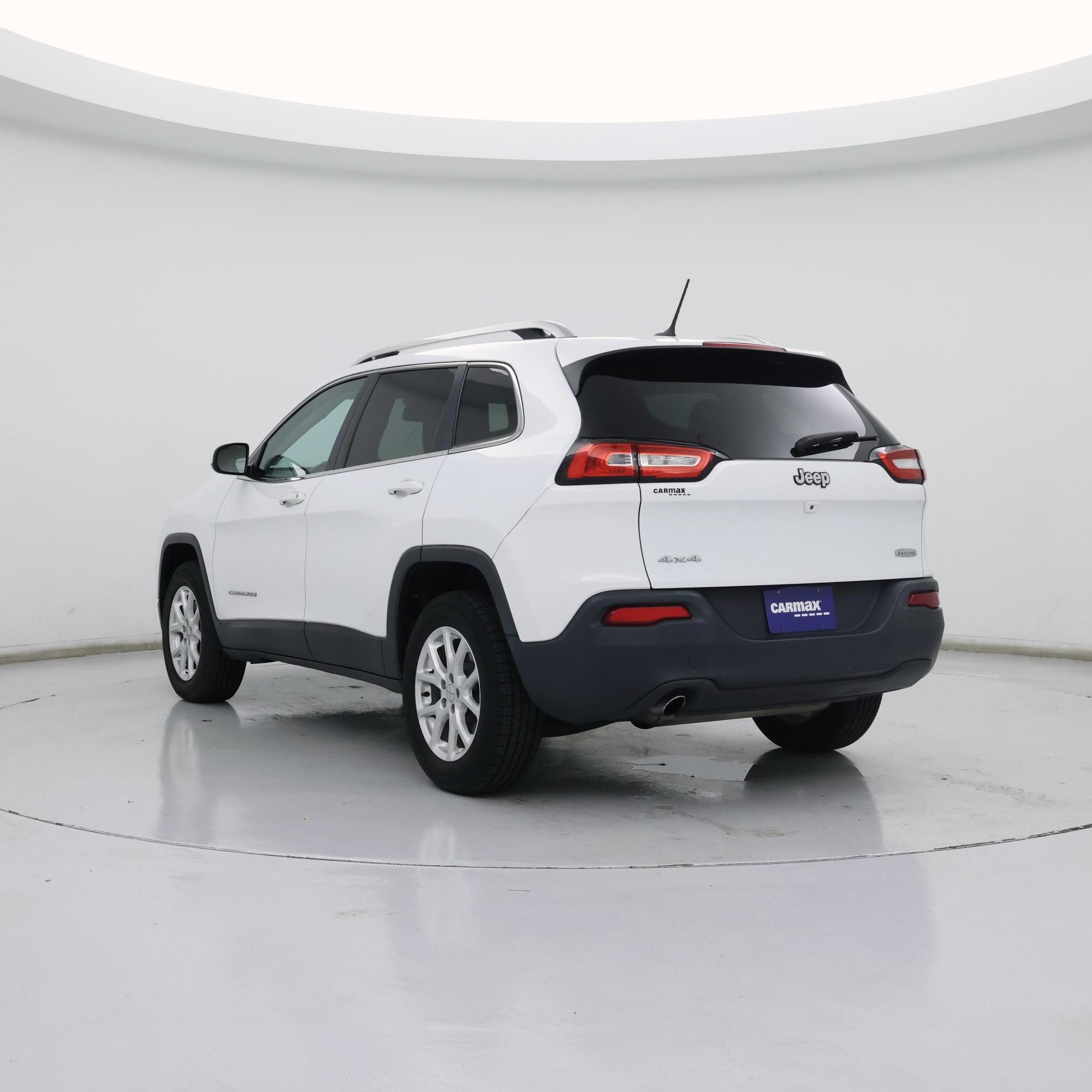 Thumbnail: 2016 Jeep Cherokee - 2