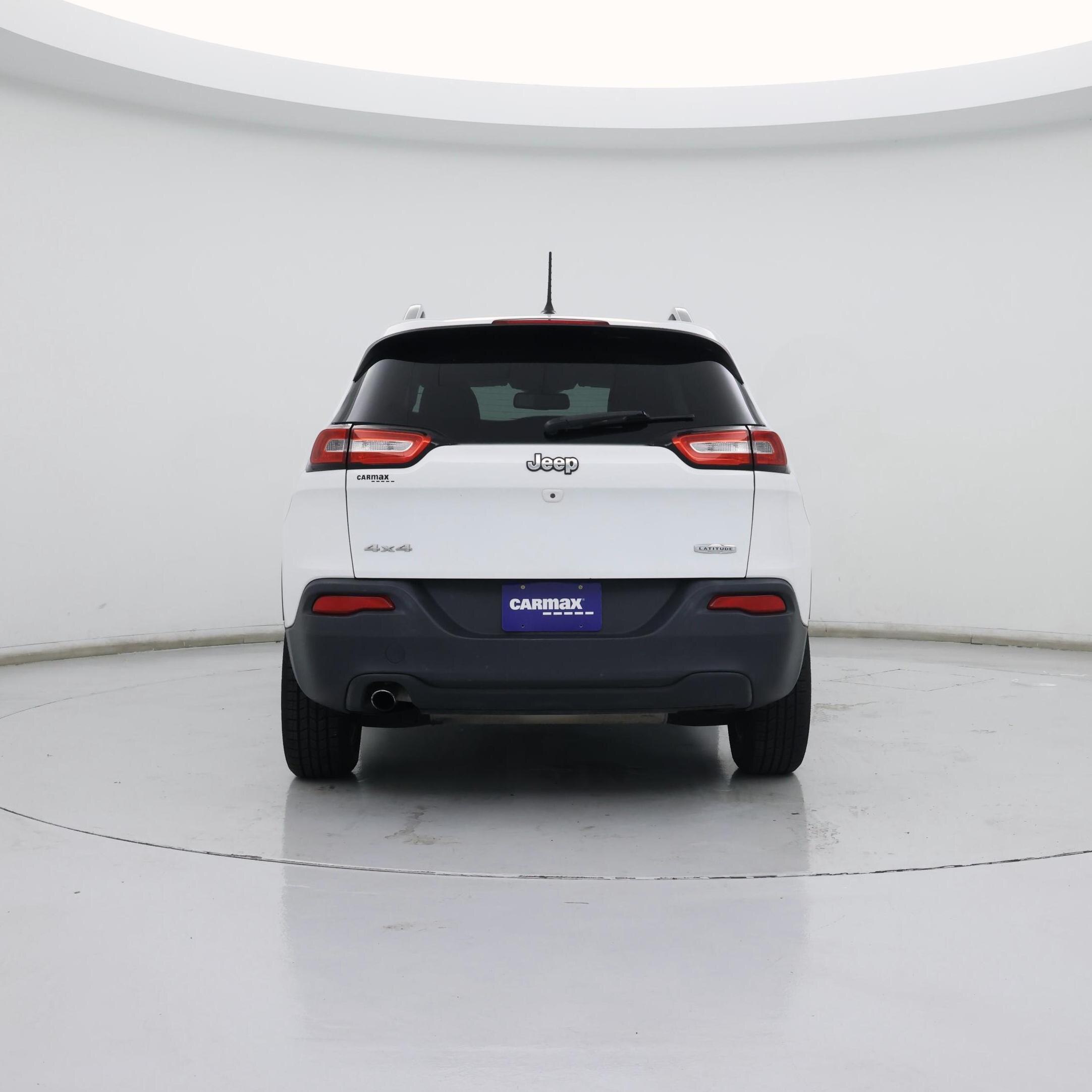 Thumbnail: 2016 Jeep Cherokee - 6