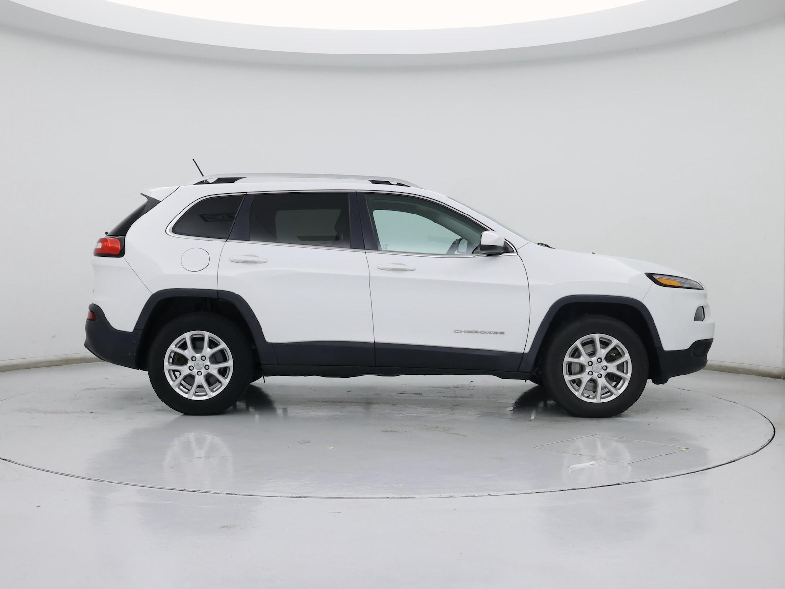 2016 Jeep Cherokee Latitude - Photo 8