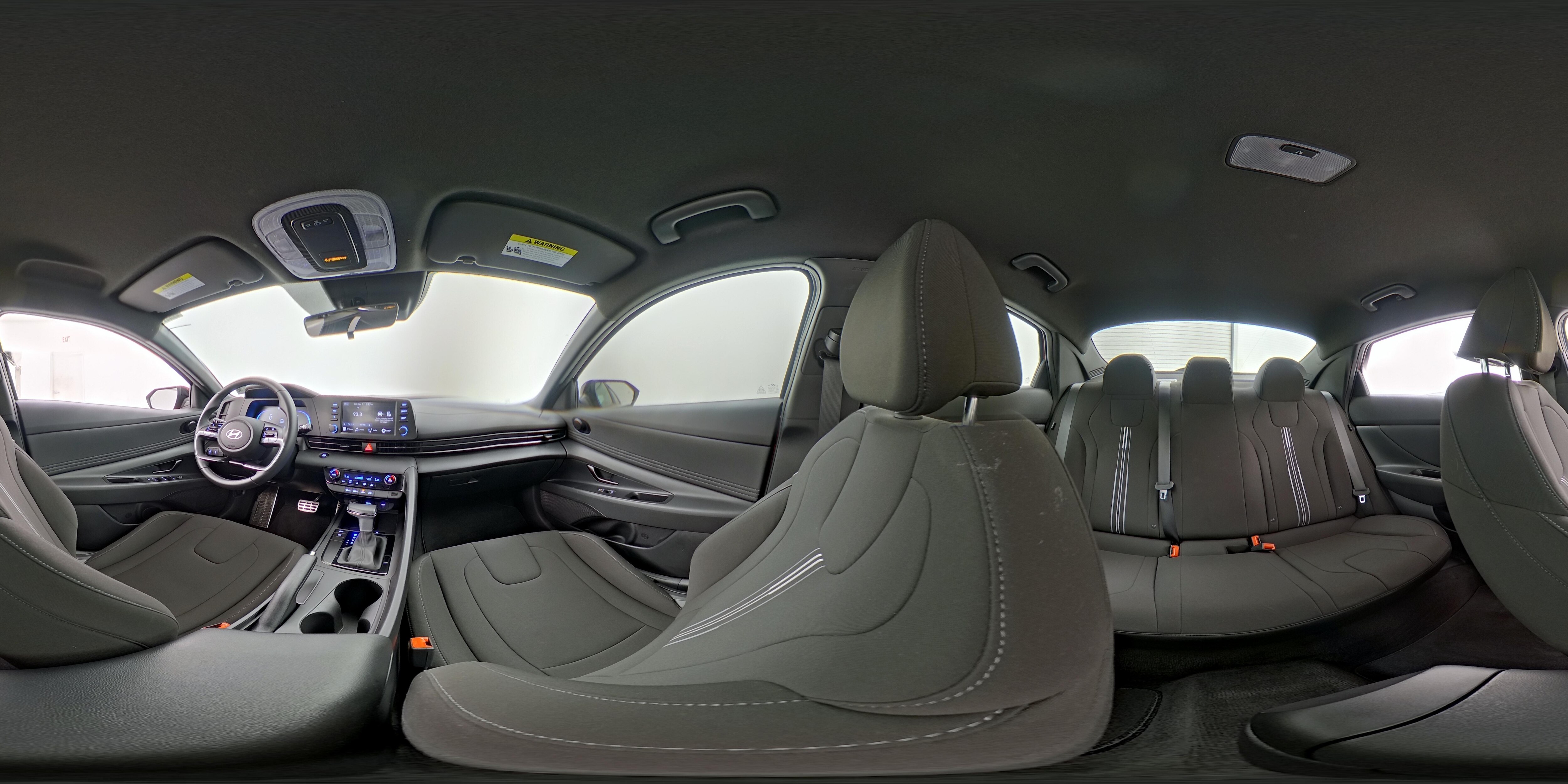 2025 Hyundai Elantra SEL - Photo 24
