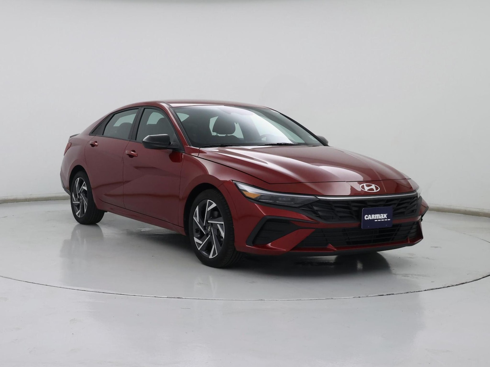 2025 Hyundai Elantra SEL - Photo 2