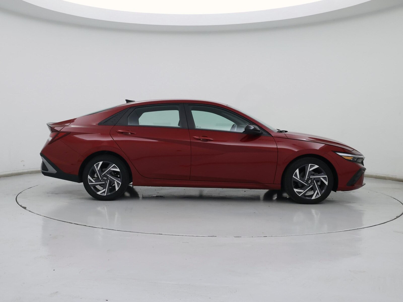2025 Hyundai Elantra SEL - Photo 8