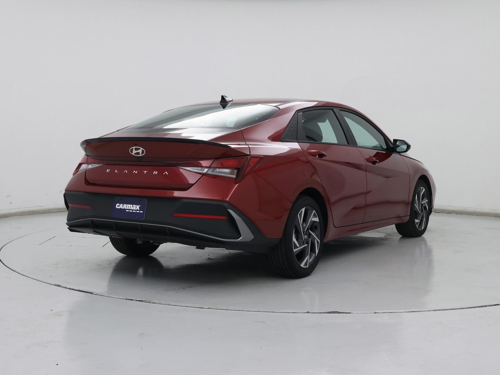 2025 Hyundai Elantra SEL - Photo 9