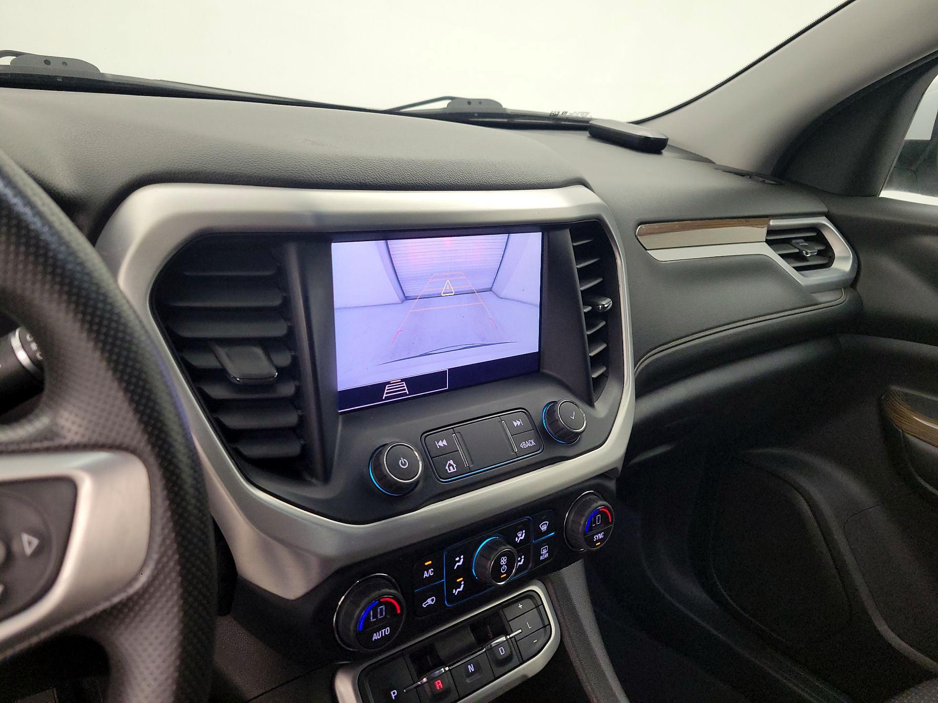 Thumbnail: 2022 GMC Acadia - 14