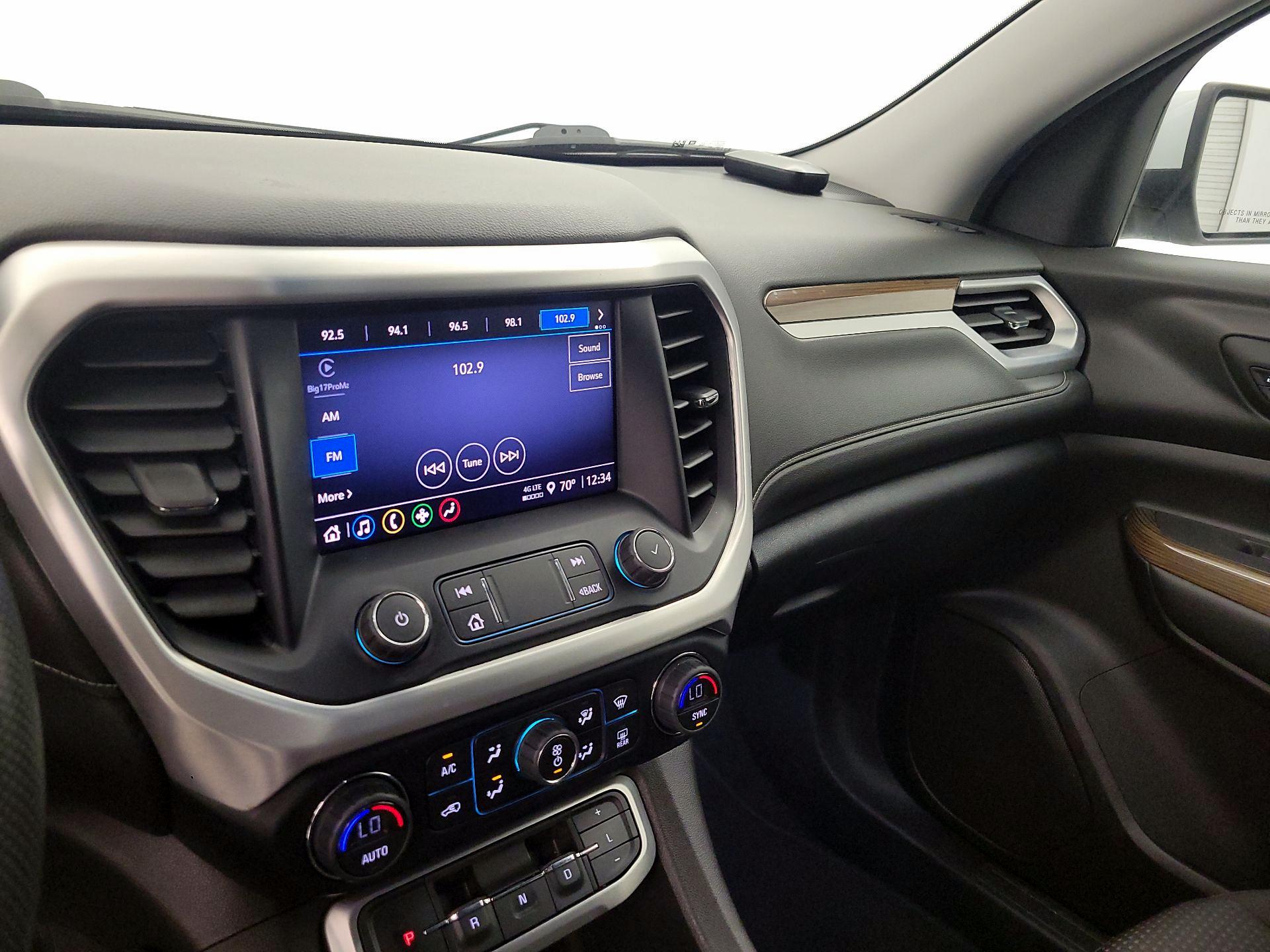 Thumbnail: 2022 GMC Acadia - 15
