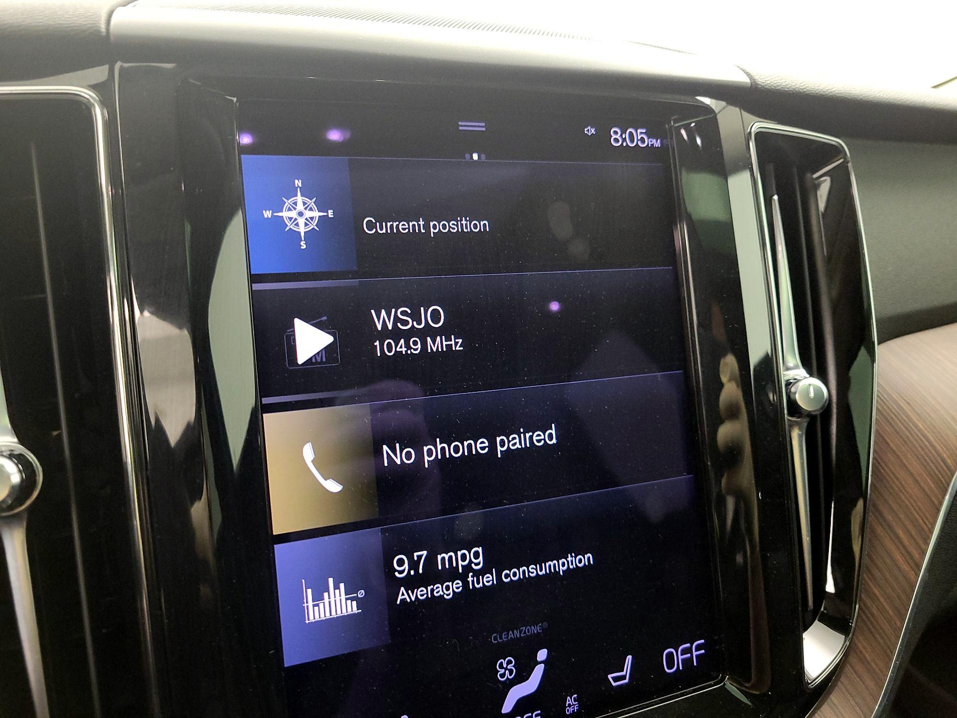 Thumbnail: 2021 Volvo XC60 - 16