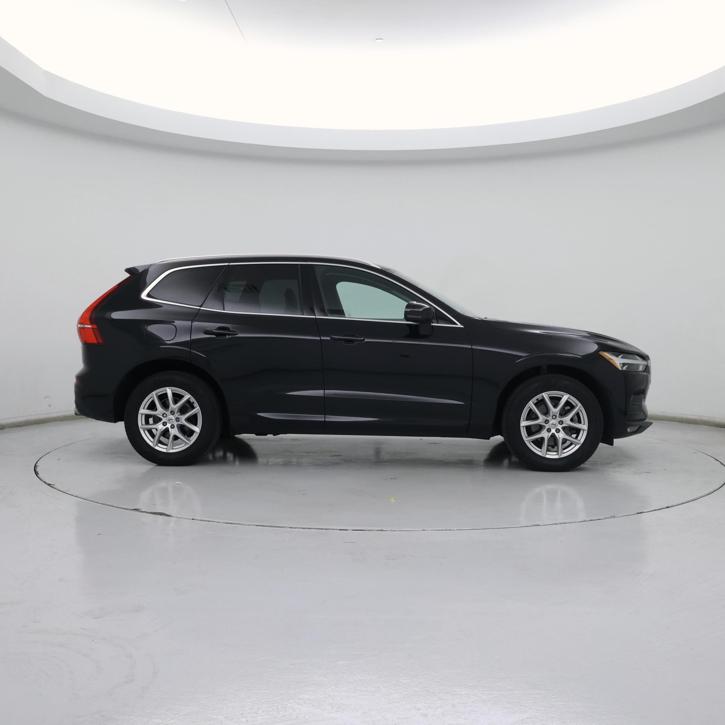 Thumbnail: 2021 Volvo XC60 - 7