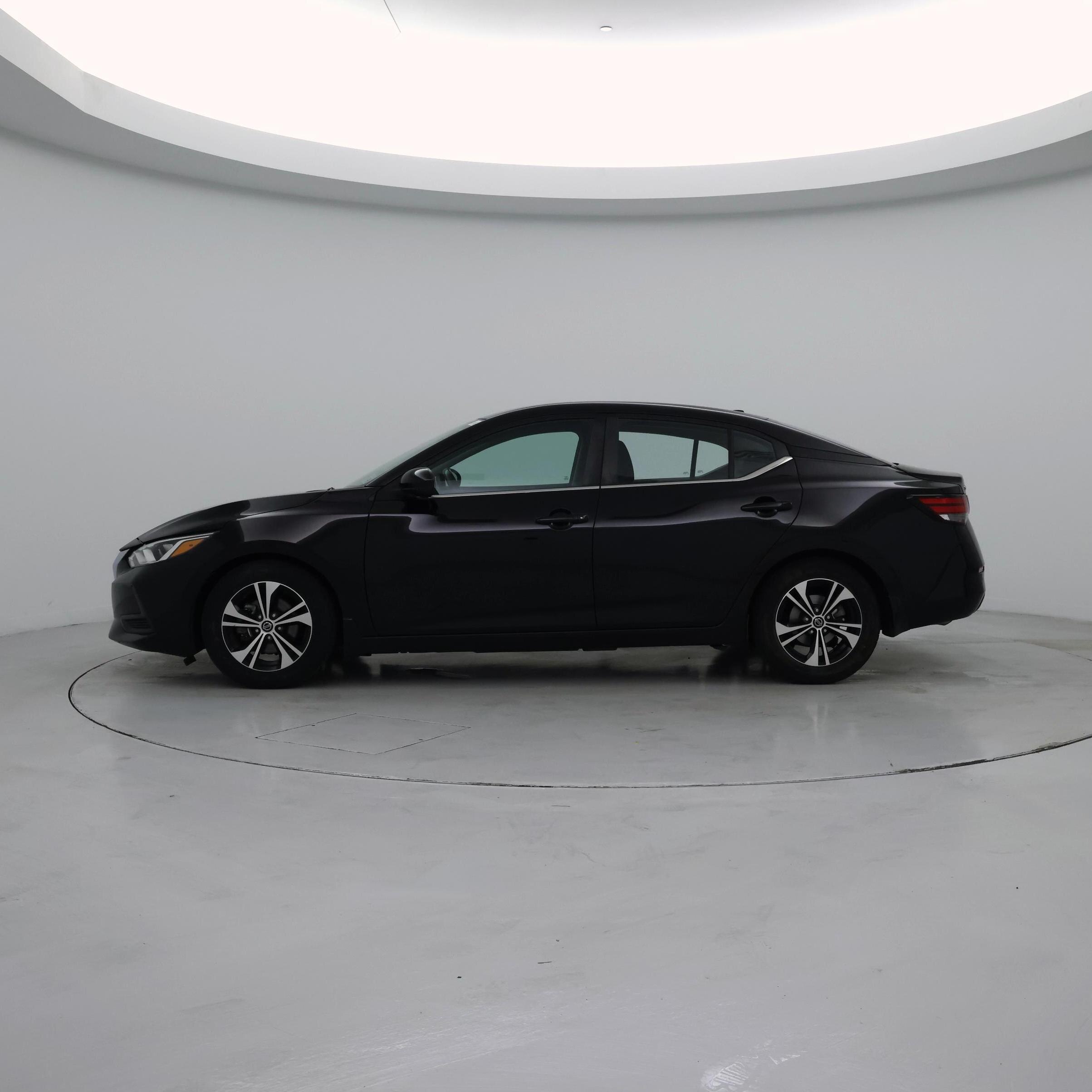 Thumbnail: 2021 Nissan Sentra - 3