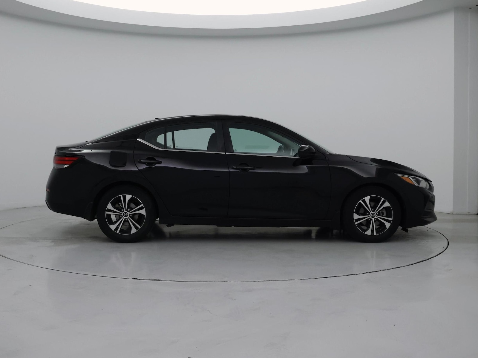 2021 Nissan Sentra SV - Photo 8