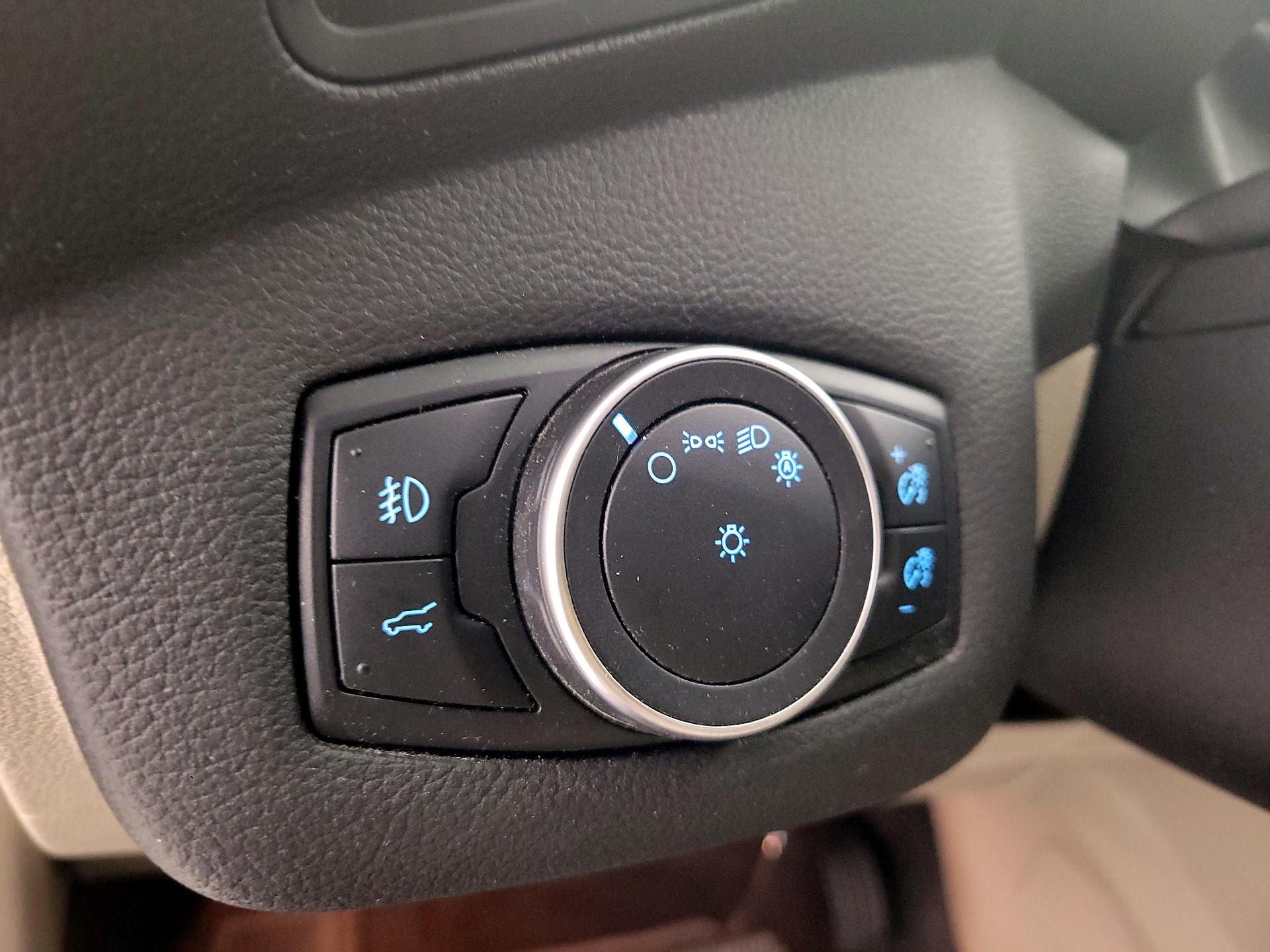 Thumbnail: 2018 Ford Escape - 13