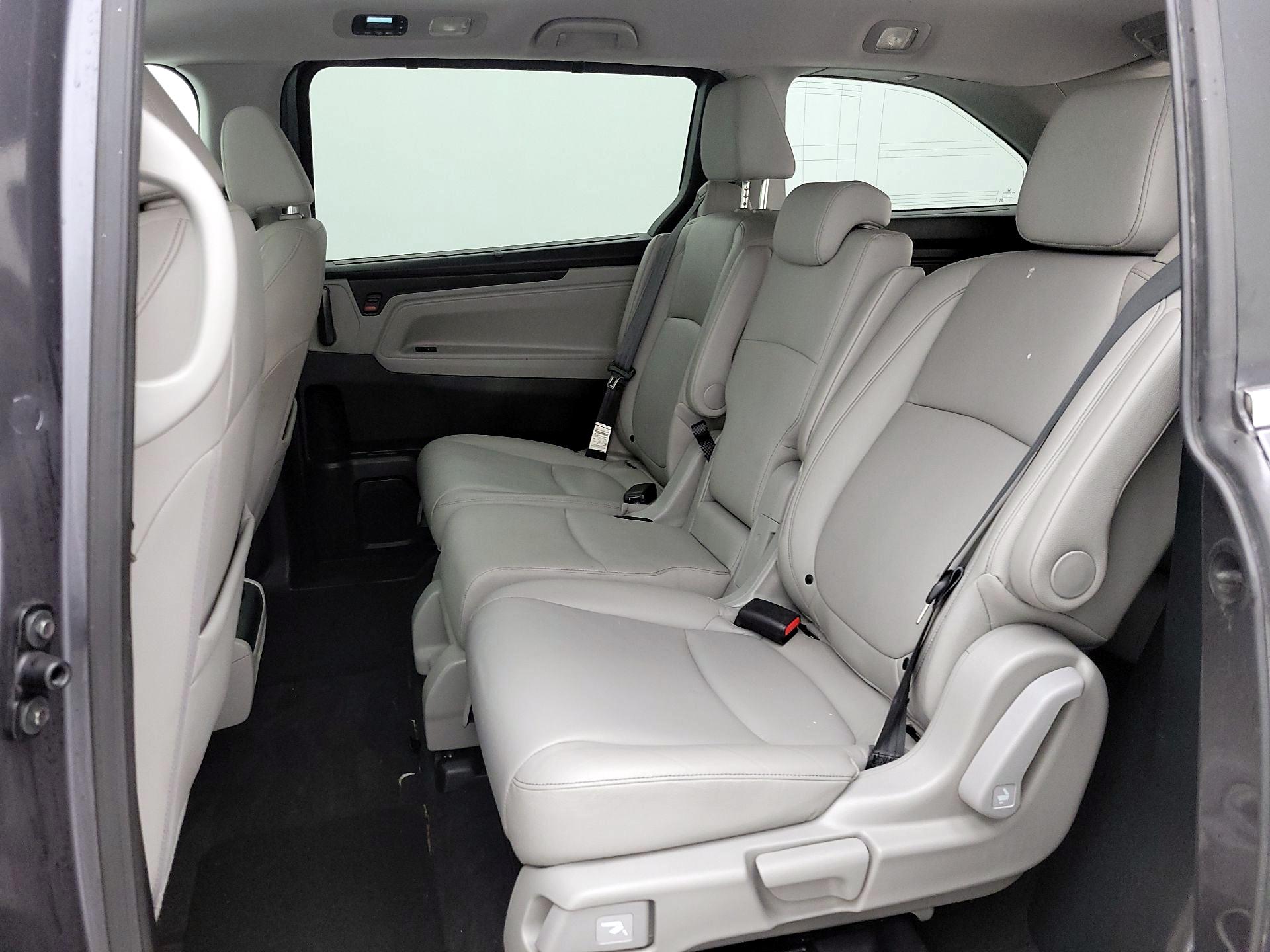 Thumbnail: 2023 Honda Odyssey - 18