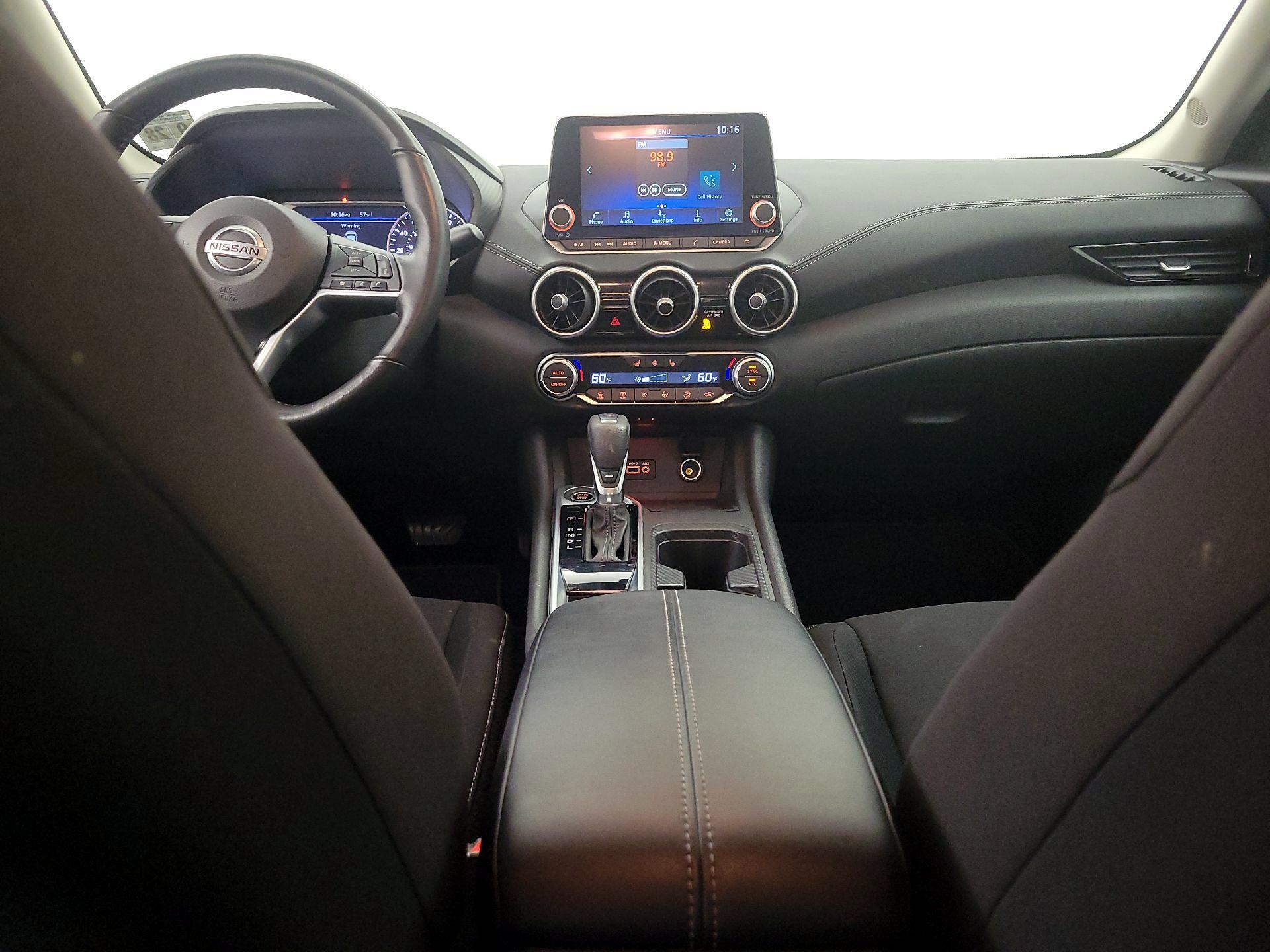 Thumbnail: 2023 Nissan Sentra - 9