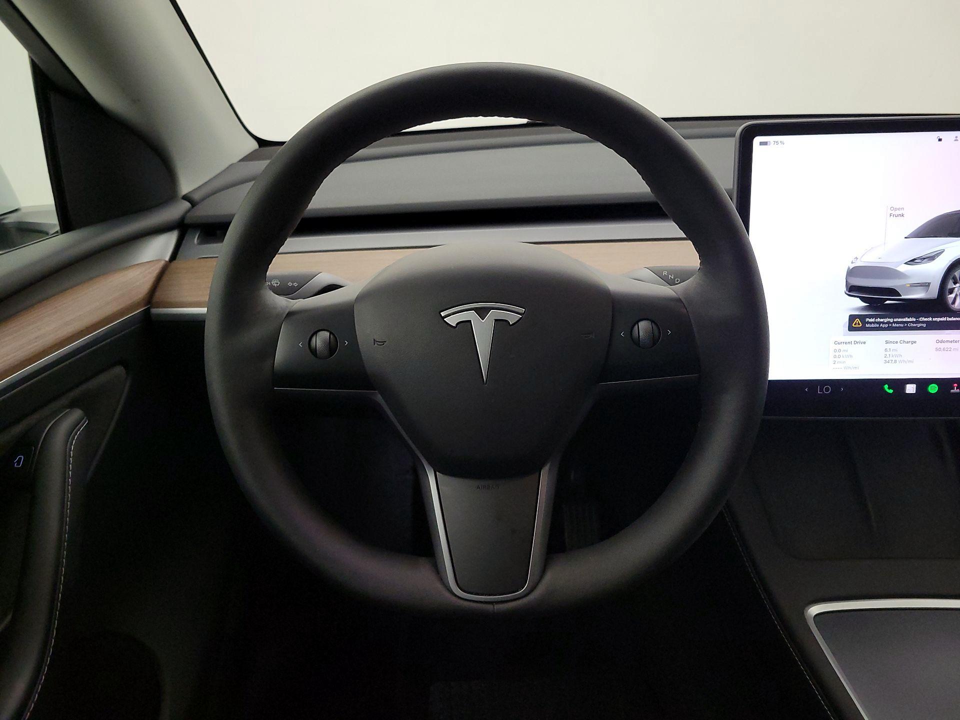Thumbnail: 2023 Tesla Model Y - 10