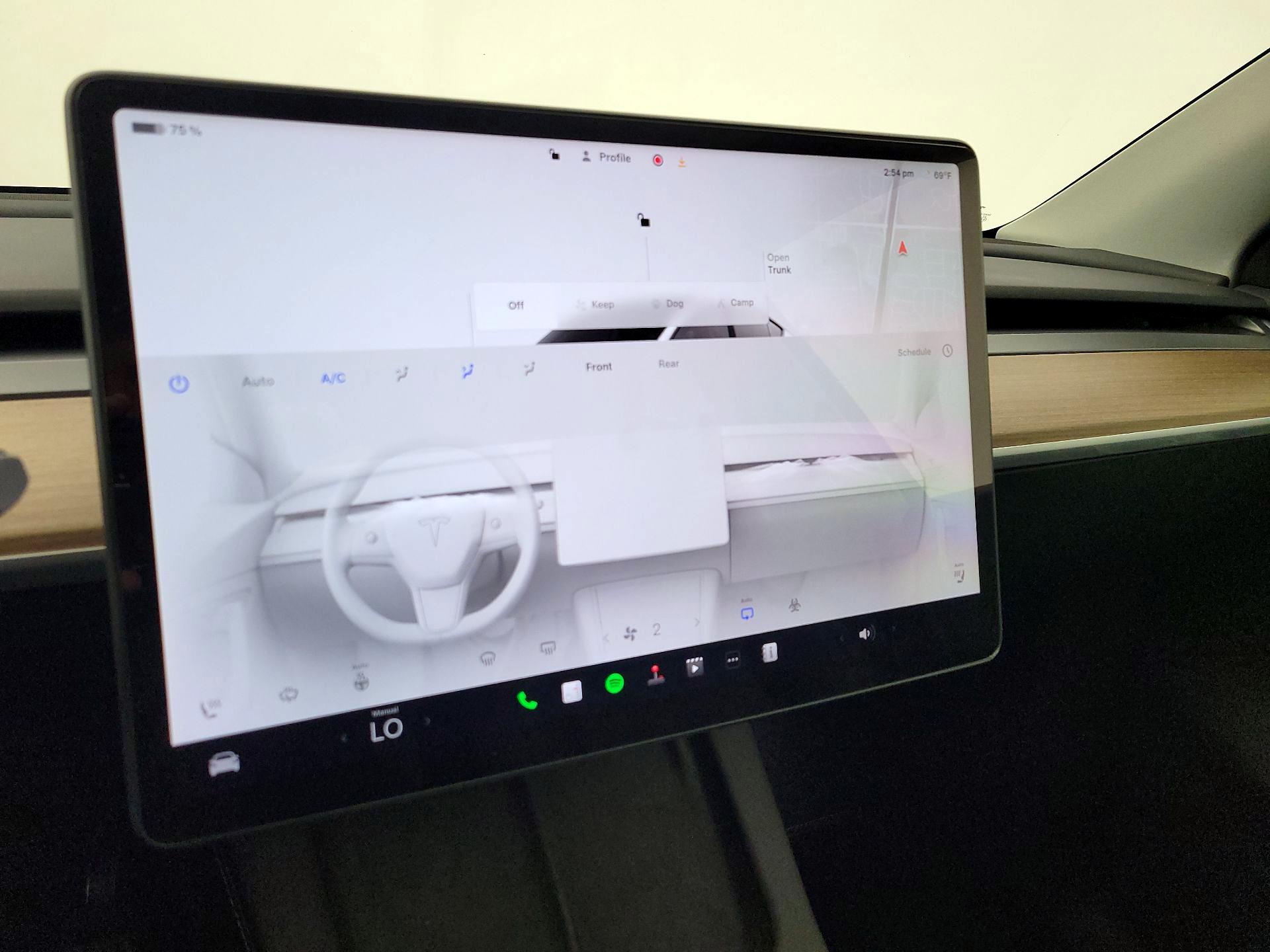 Thumbnail: 2023 Tesla Model Y - 16