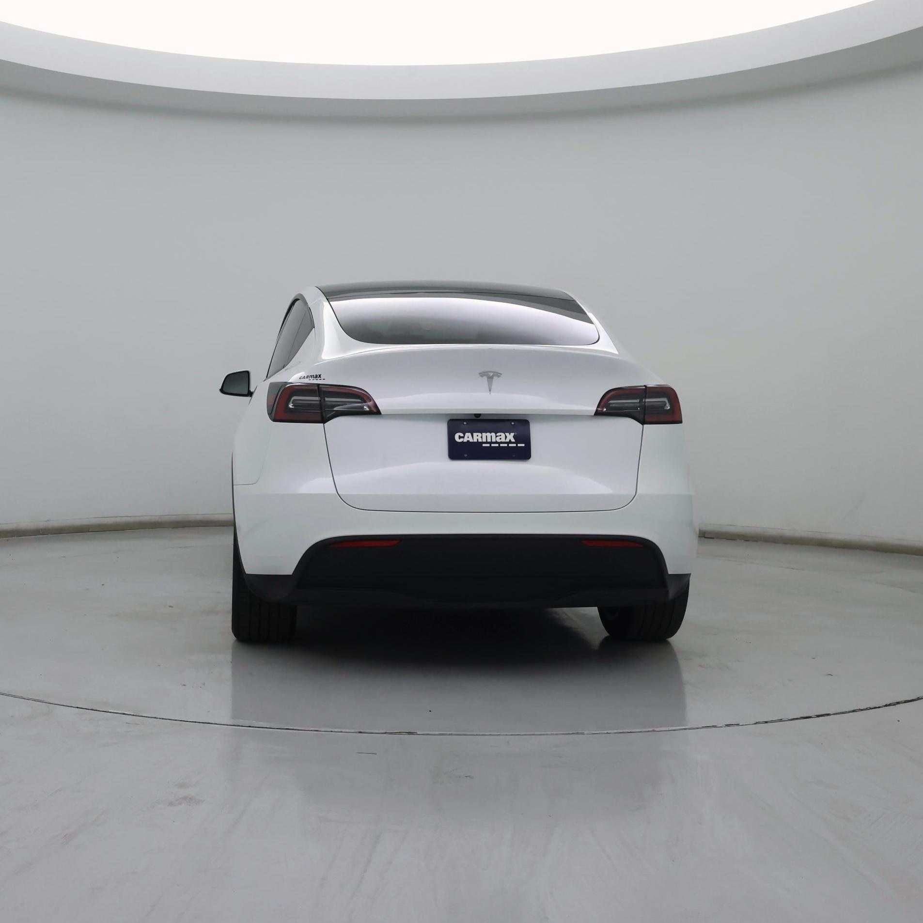 Thumbnail: 2023 Tesla Model Y - 6
