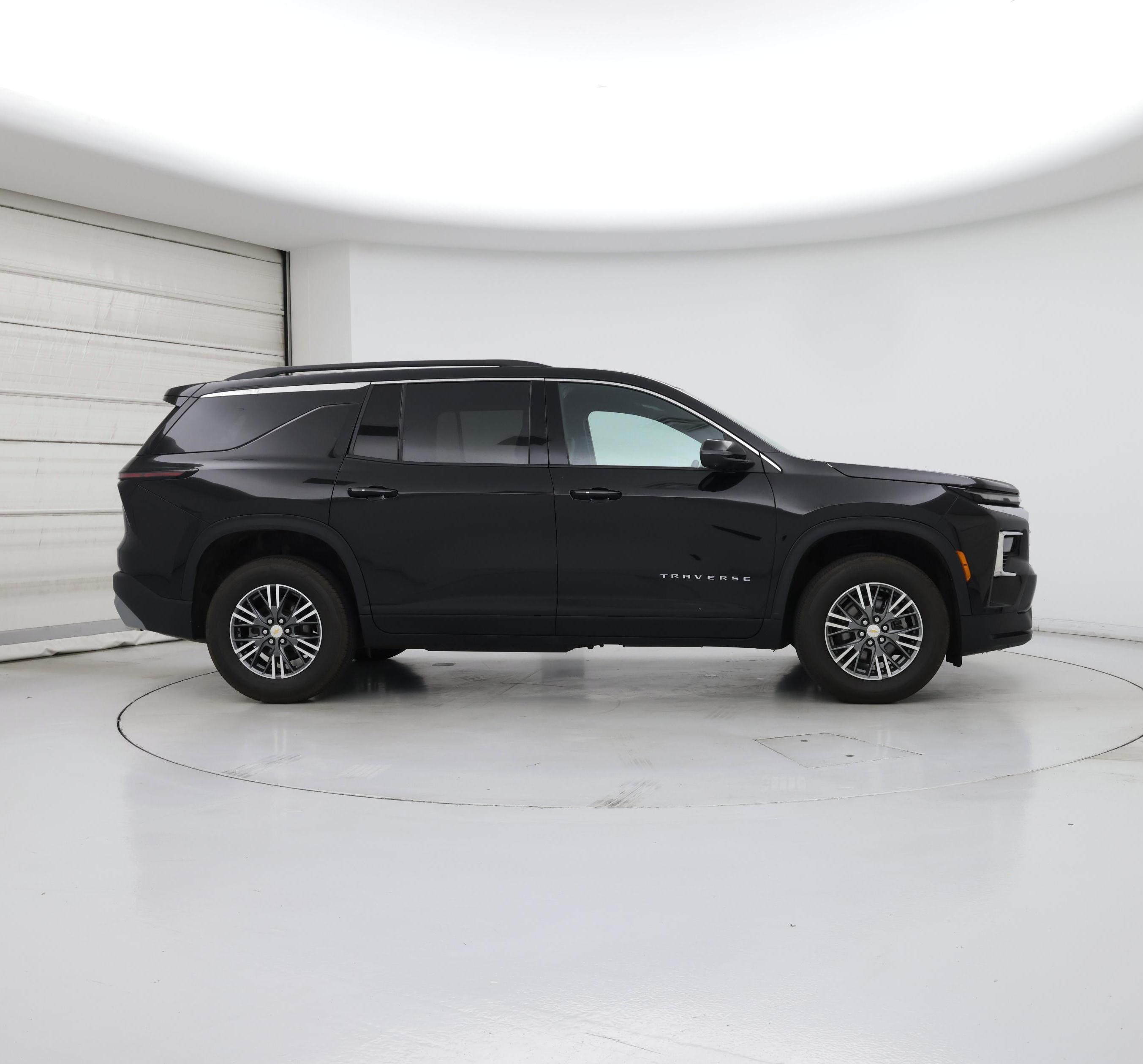 Thumbnail: 2024 Chevrolet Traverse - 7