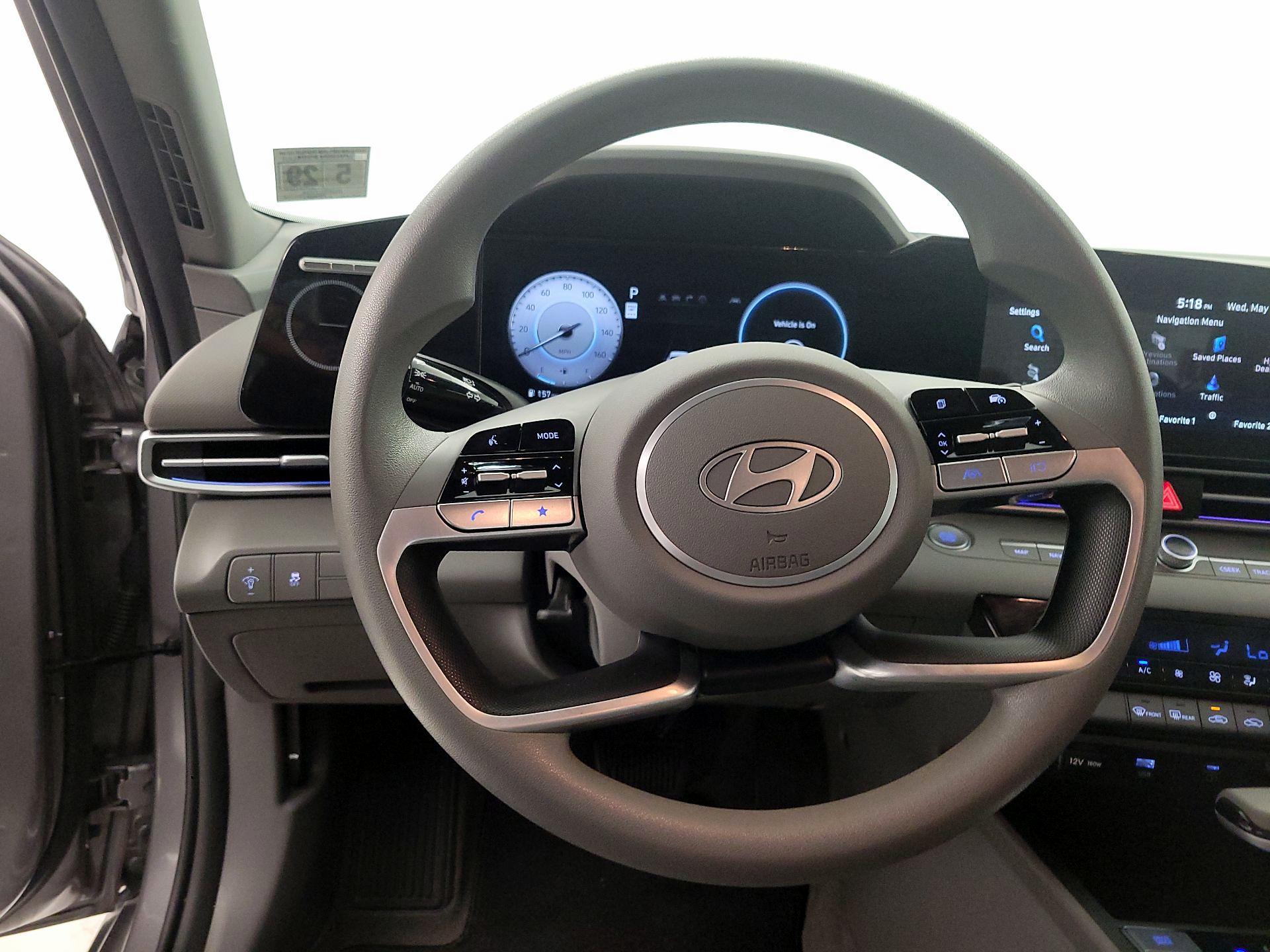 Thumbnail: 2024 Hyundai Elantra - 10