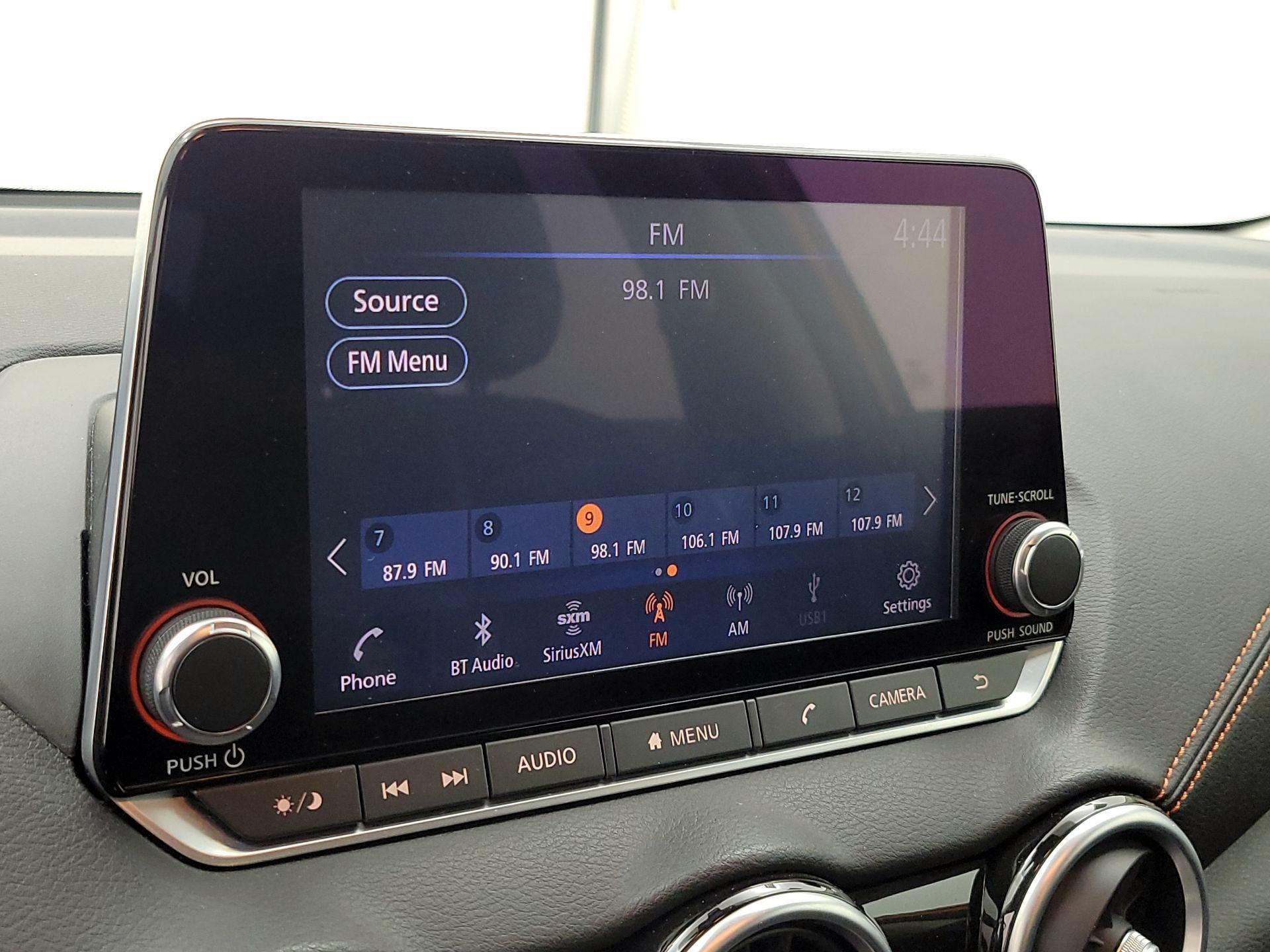 Thumbnail: 2020 Nissan Sentra - 15