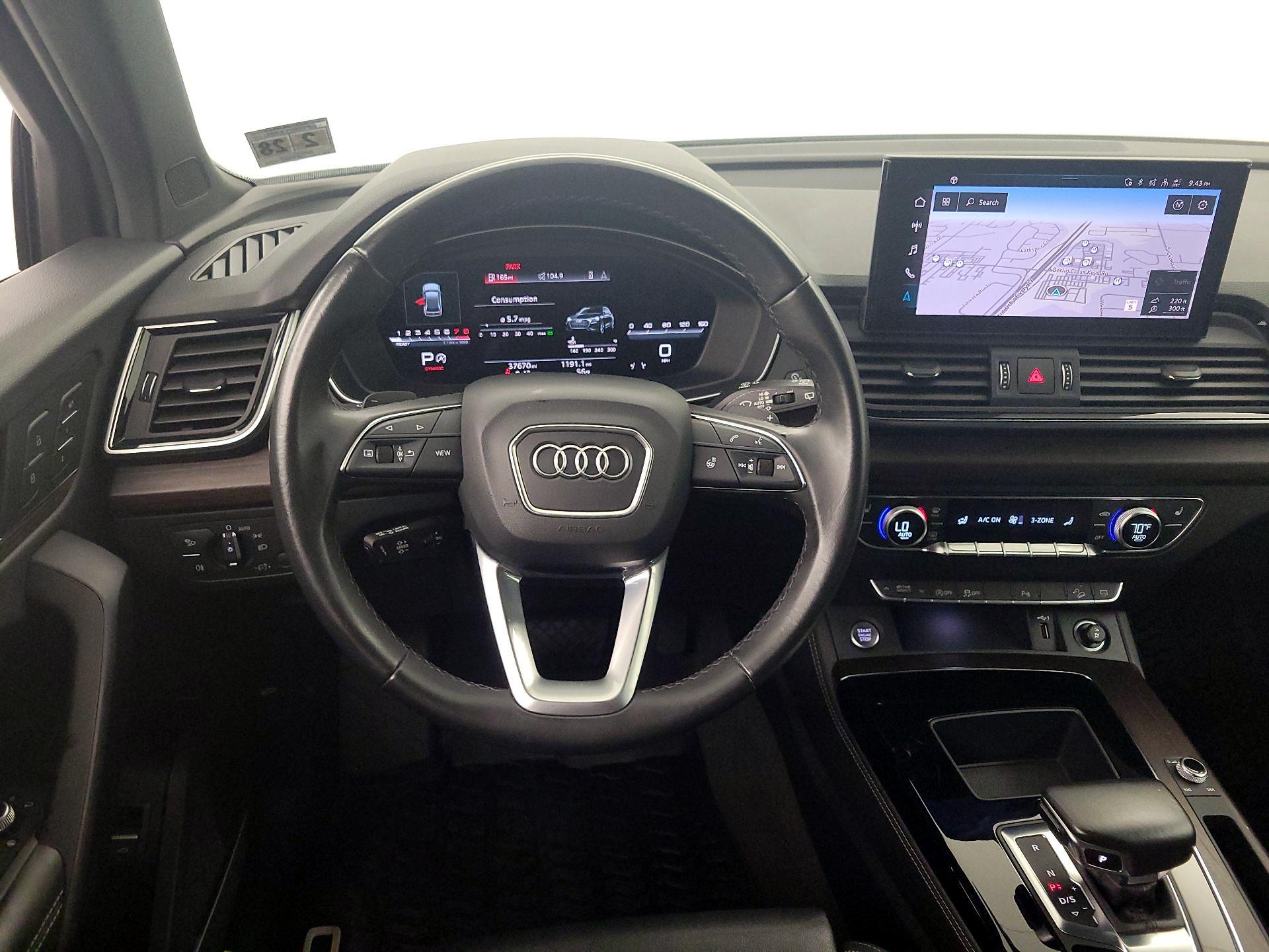 Thumbnail: 2023 Audi Q5 - 10