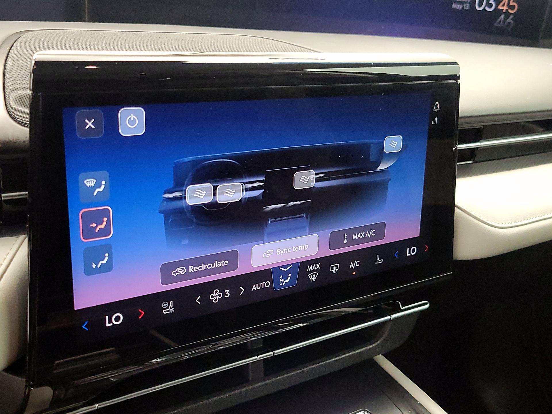 Thumbnail: 2024 Lincoln Nautilus - 17