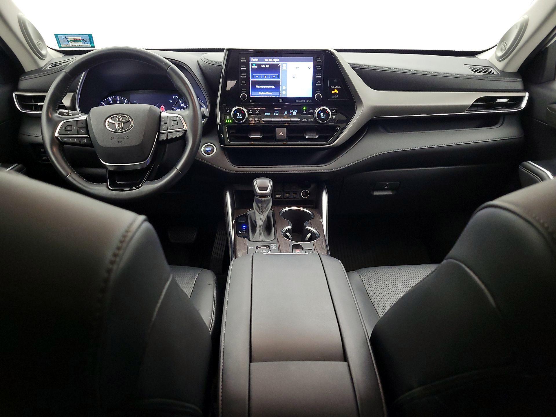 Thumbnail: 2020 Toyota Highlander - 9