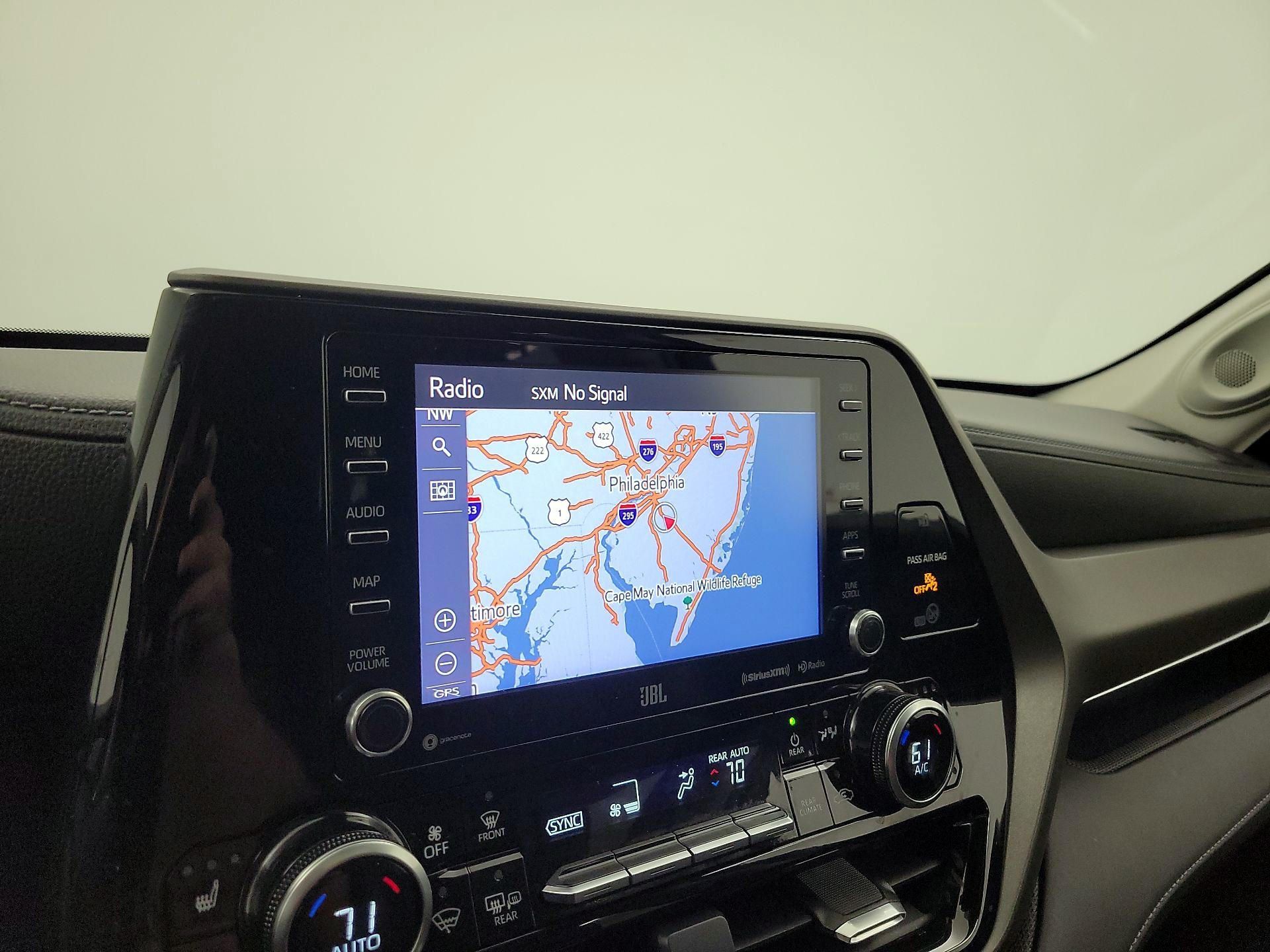 Thumbnail: 2020 Toyota Highlander - 14
