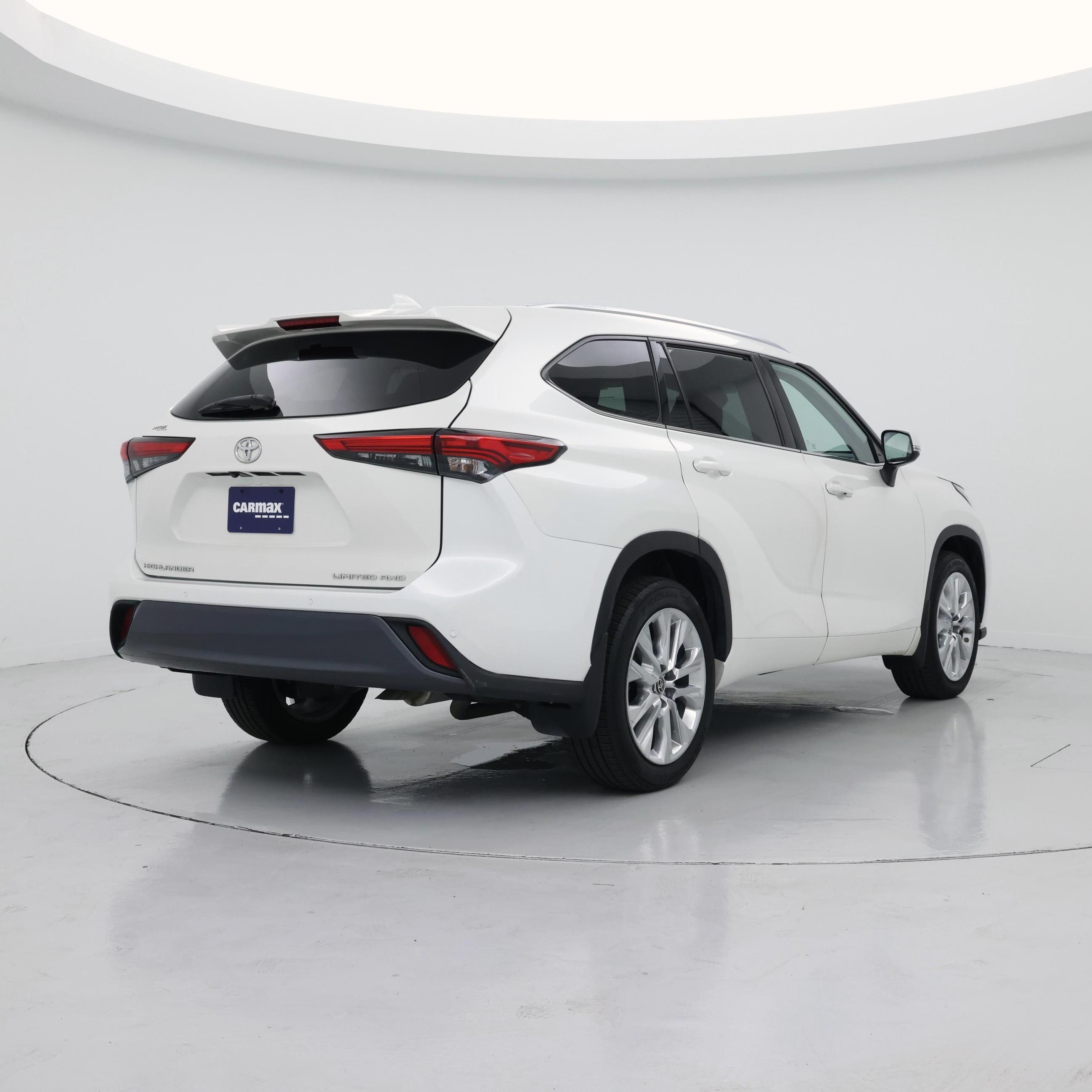 Thumbnail: 2020 Toyota Highlander - 8
