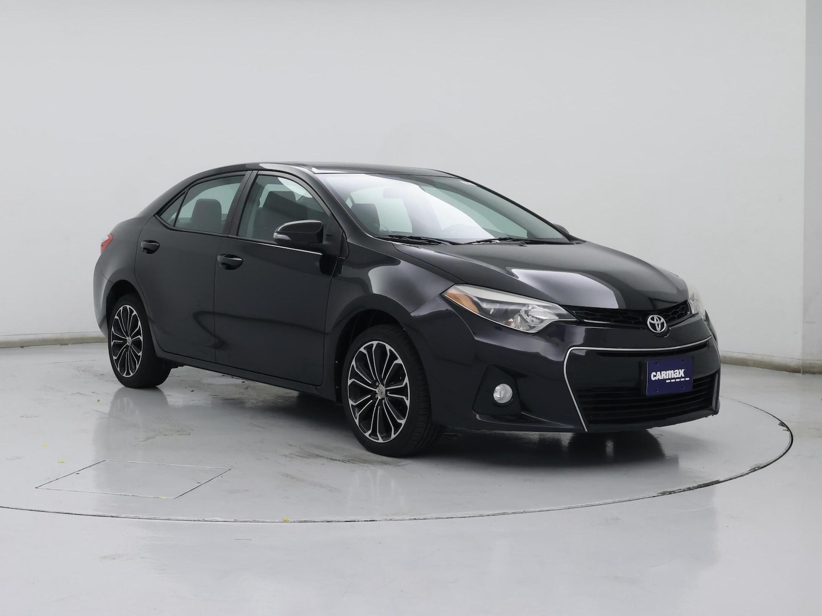 2015 Toyota Corolla S Plus - Photo 2