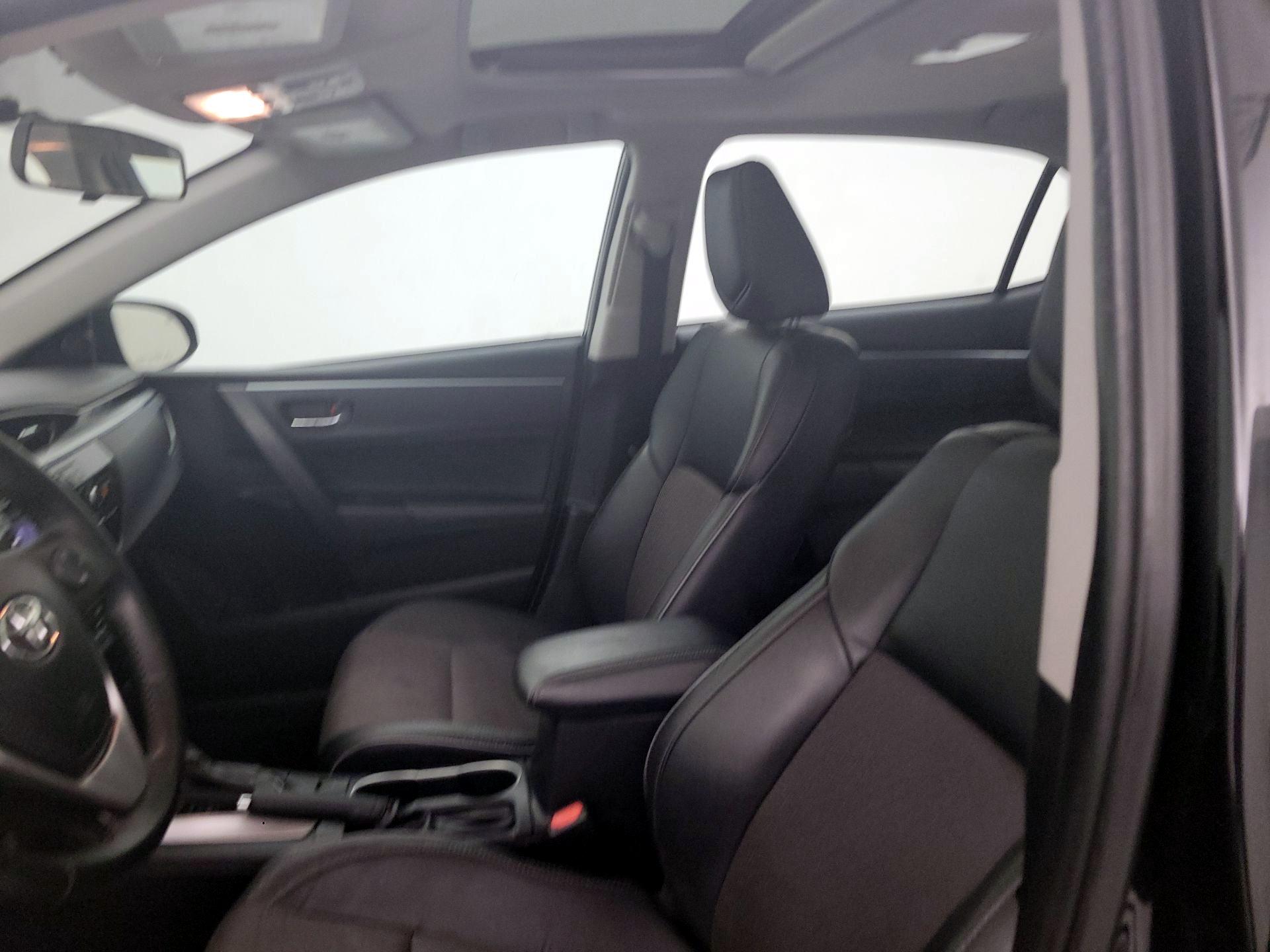 Thumbnail: 2015 Toyota Corolla - 19