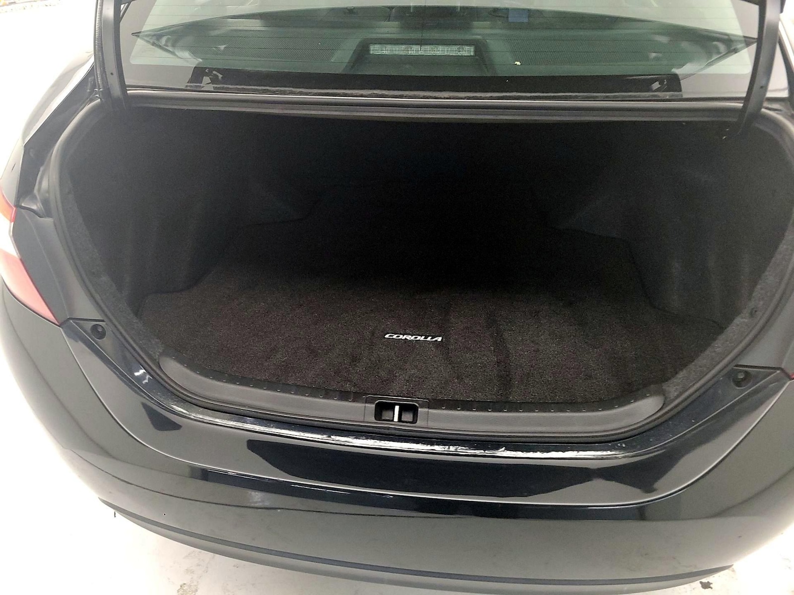 2015 Toyota Corolla S Plus - Photo 22