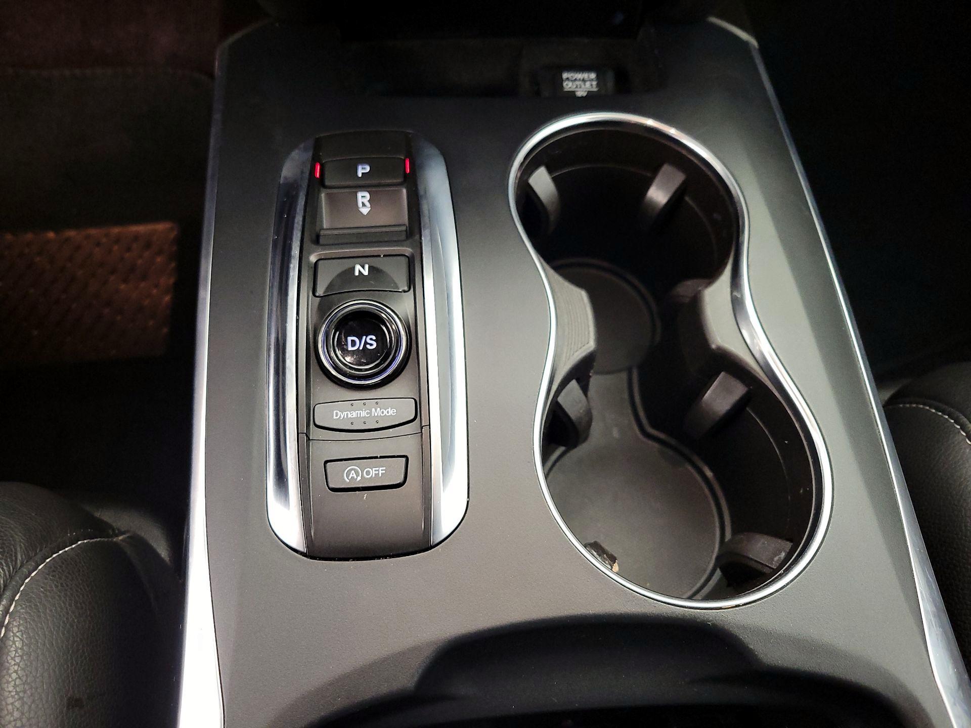 Thumbnail: 2019 Acura MDX - 17