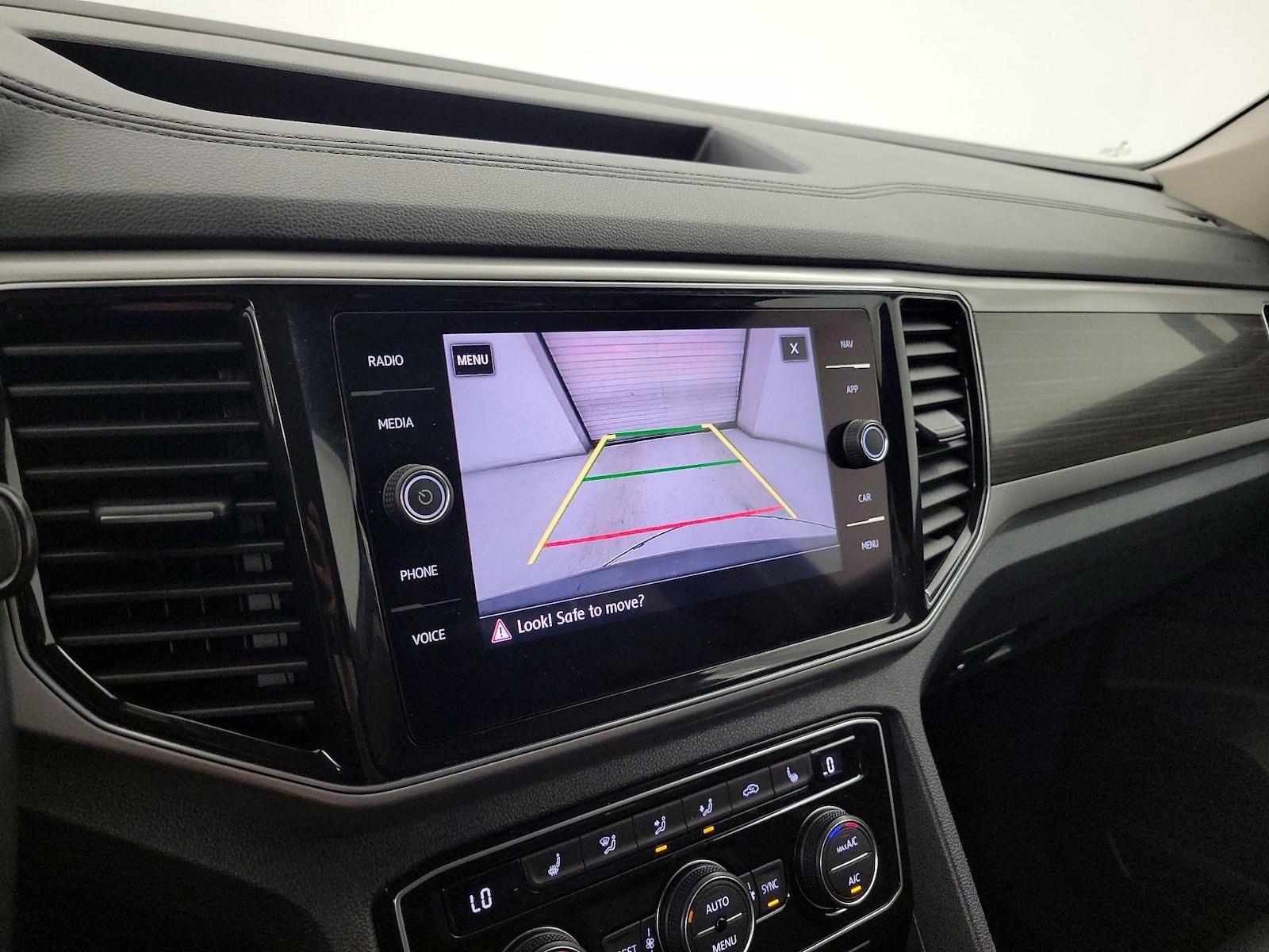 2019 Volkswagen Atlas SEL R-Line - Photo 16