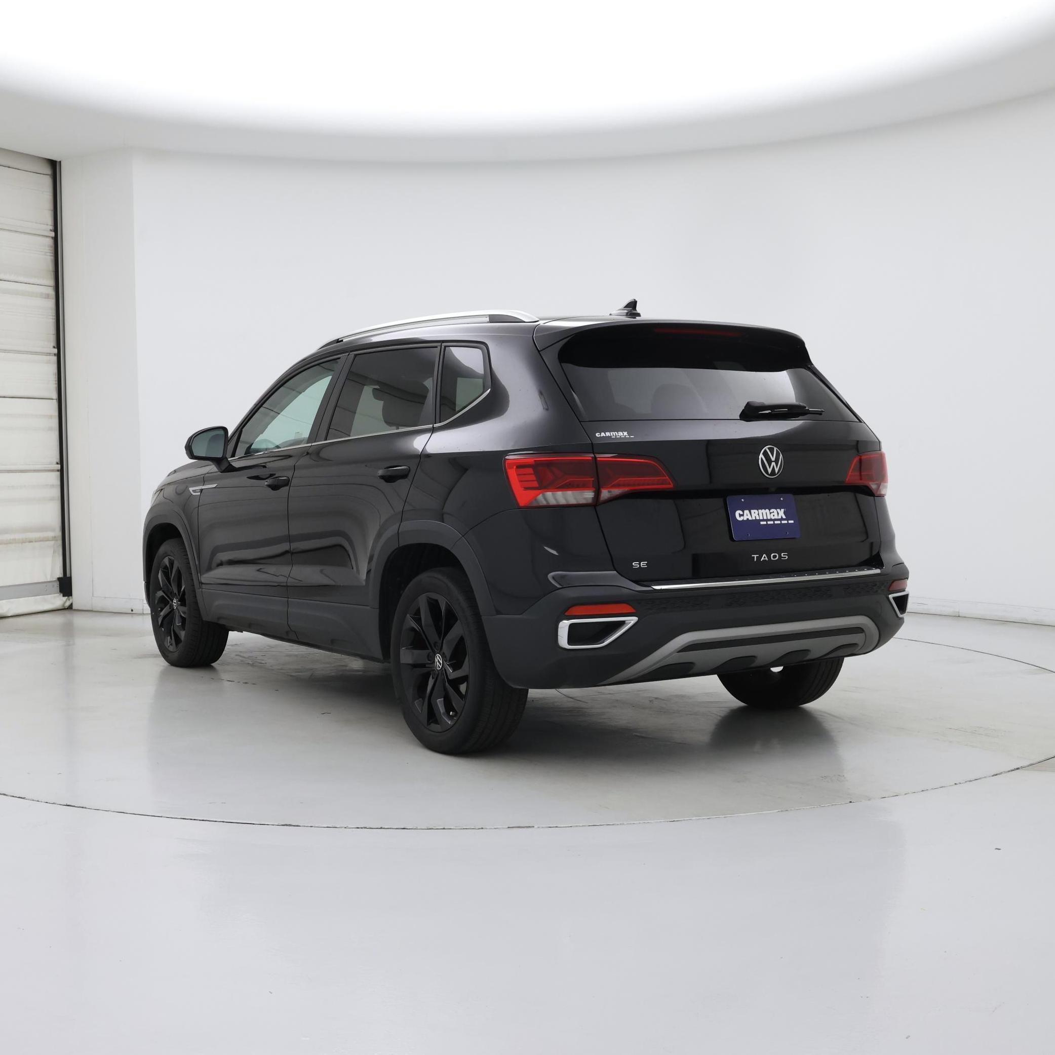 Thumbnail: 2023 Volkswagen Taos - 2