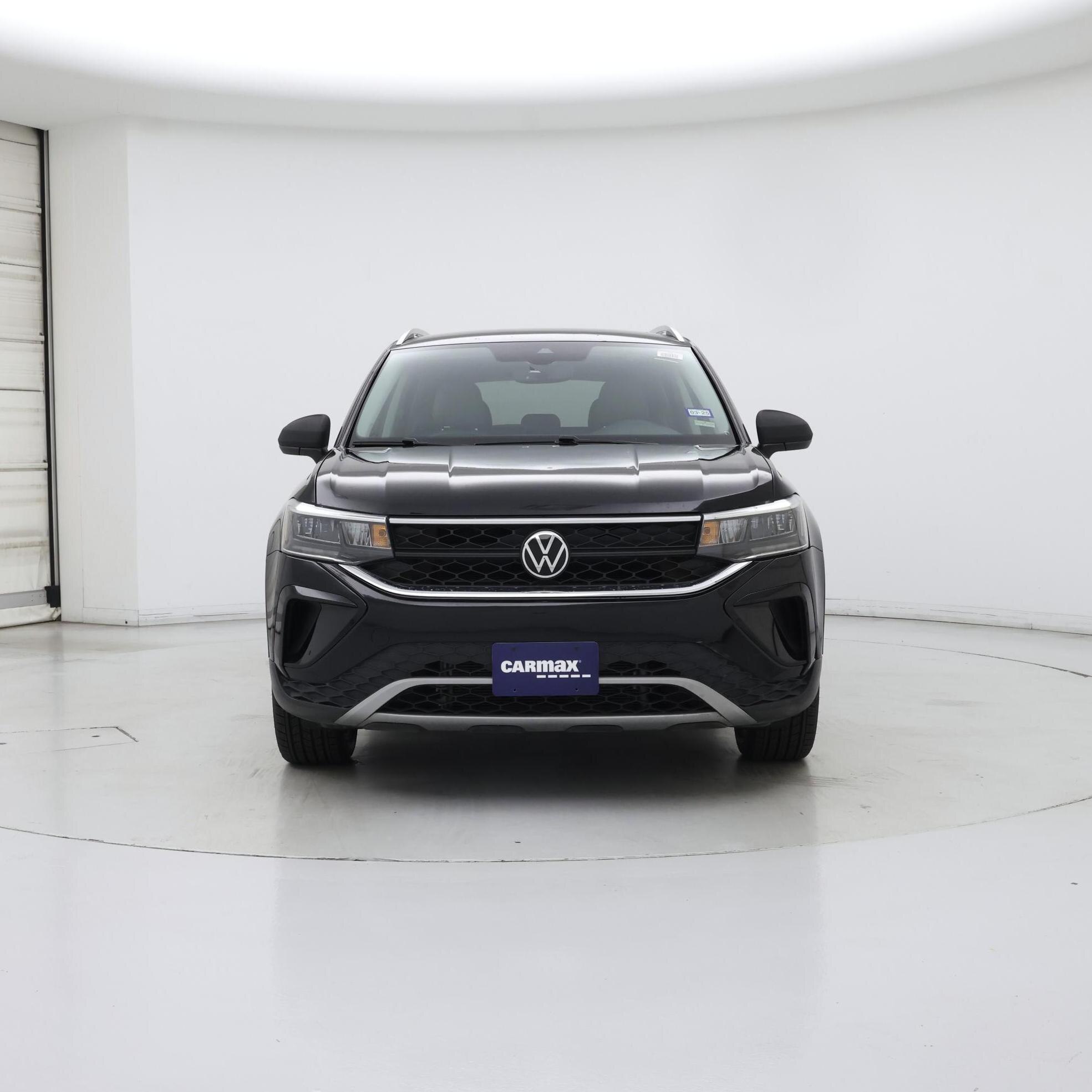 Thumbnail: 2023 Volkswagen Taos - 5